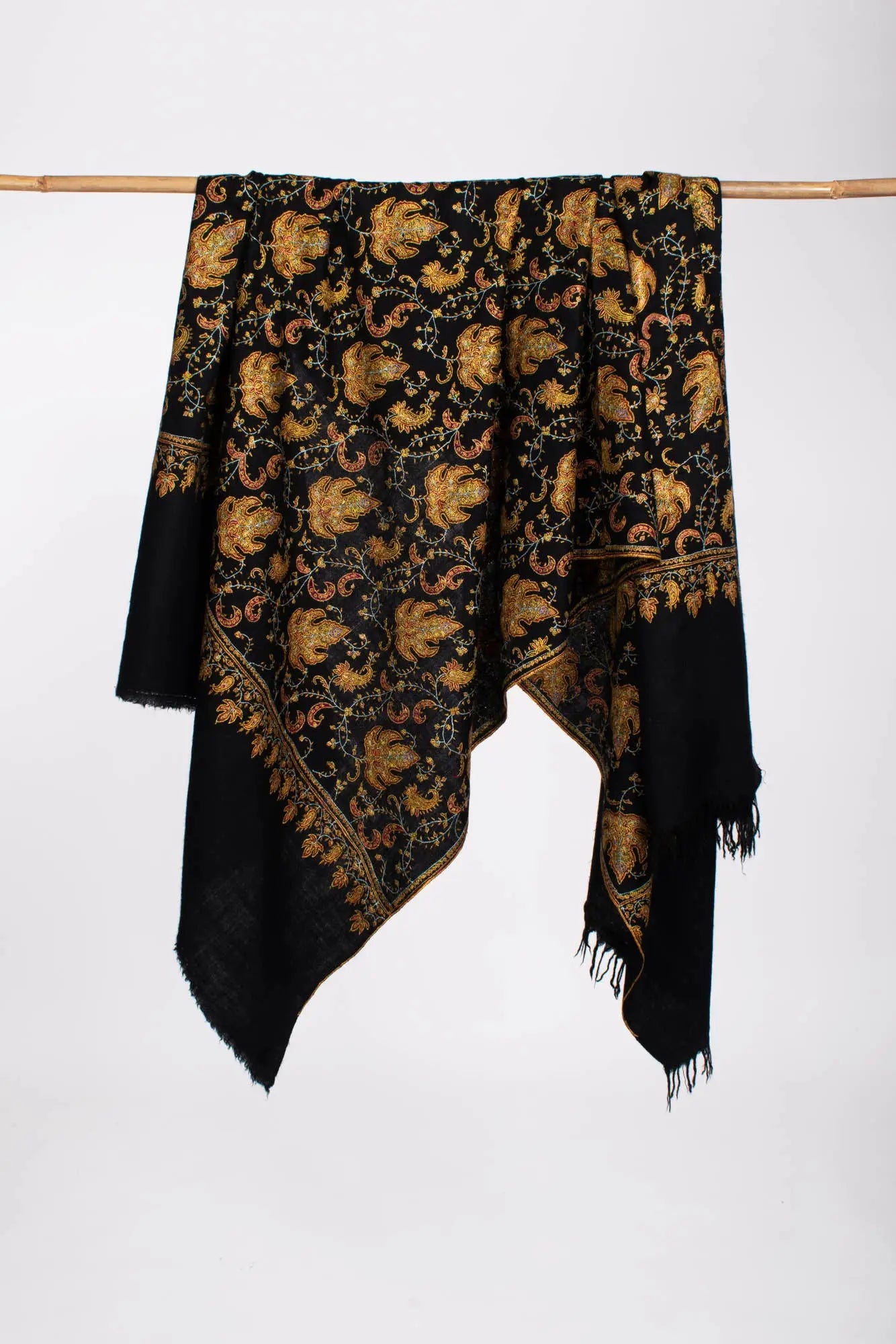 Maple Leaf Inspired Black Pashmina Shawl - CALEXICO Shahkaar