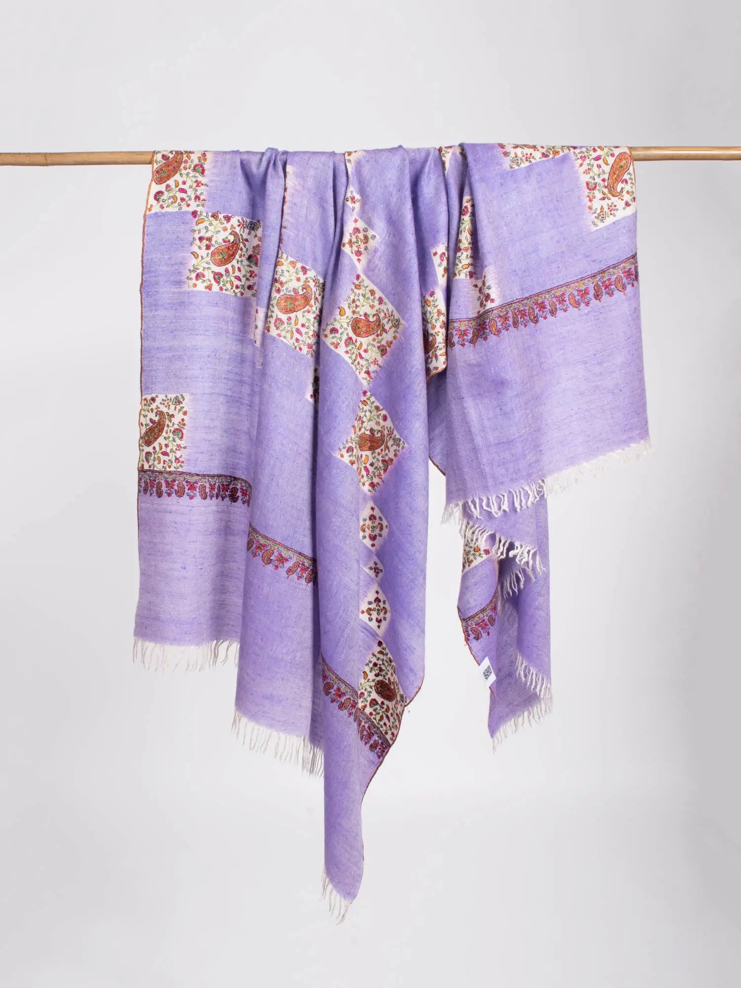 Minimalistic Sozni Embroidered Kashmiri Pashmina Shawl Shahkaar