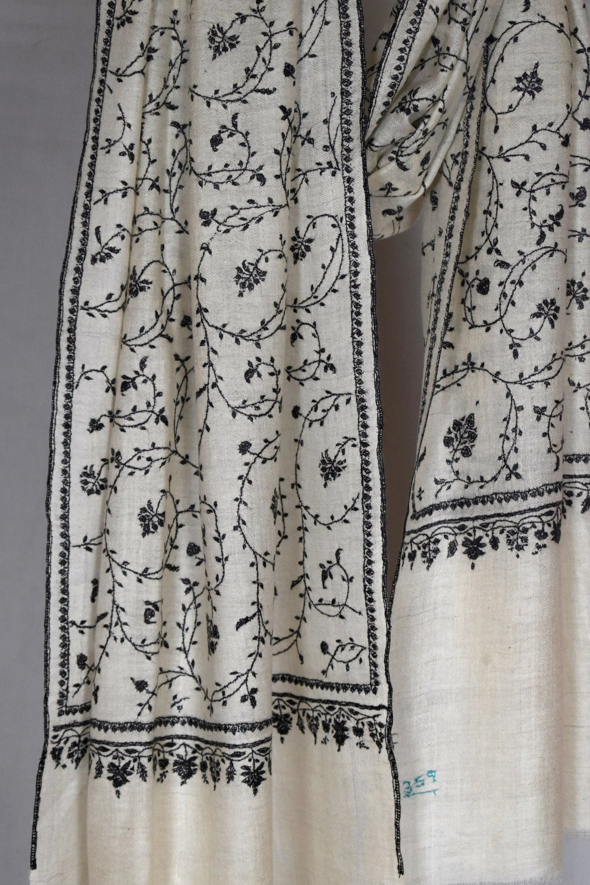 Monochrome Sozni Pure Pashmina/Cashmere Scarf Wrap Jali, Handwoven on Hand loom & Hand Embroided in Kashmir, Luxury, Masterpiece. Shahkaar