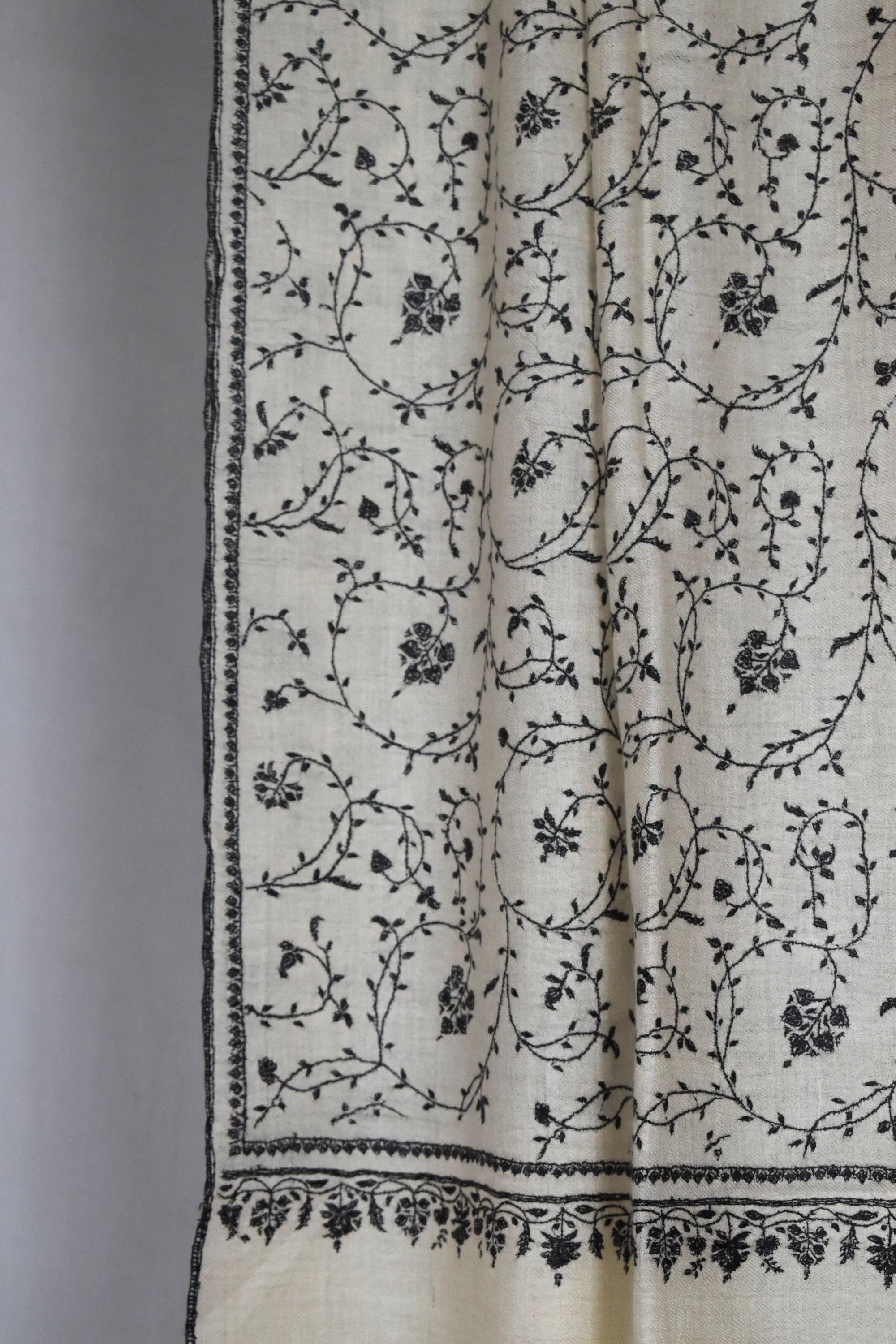 Monochrome Sozni Pure Pashmina/Cashmere Scarf Wrap Jali, Handwoven on Hand loom & Hand Embroided in Kashmir, Luxury, Masterpiece. Shahkaar