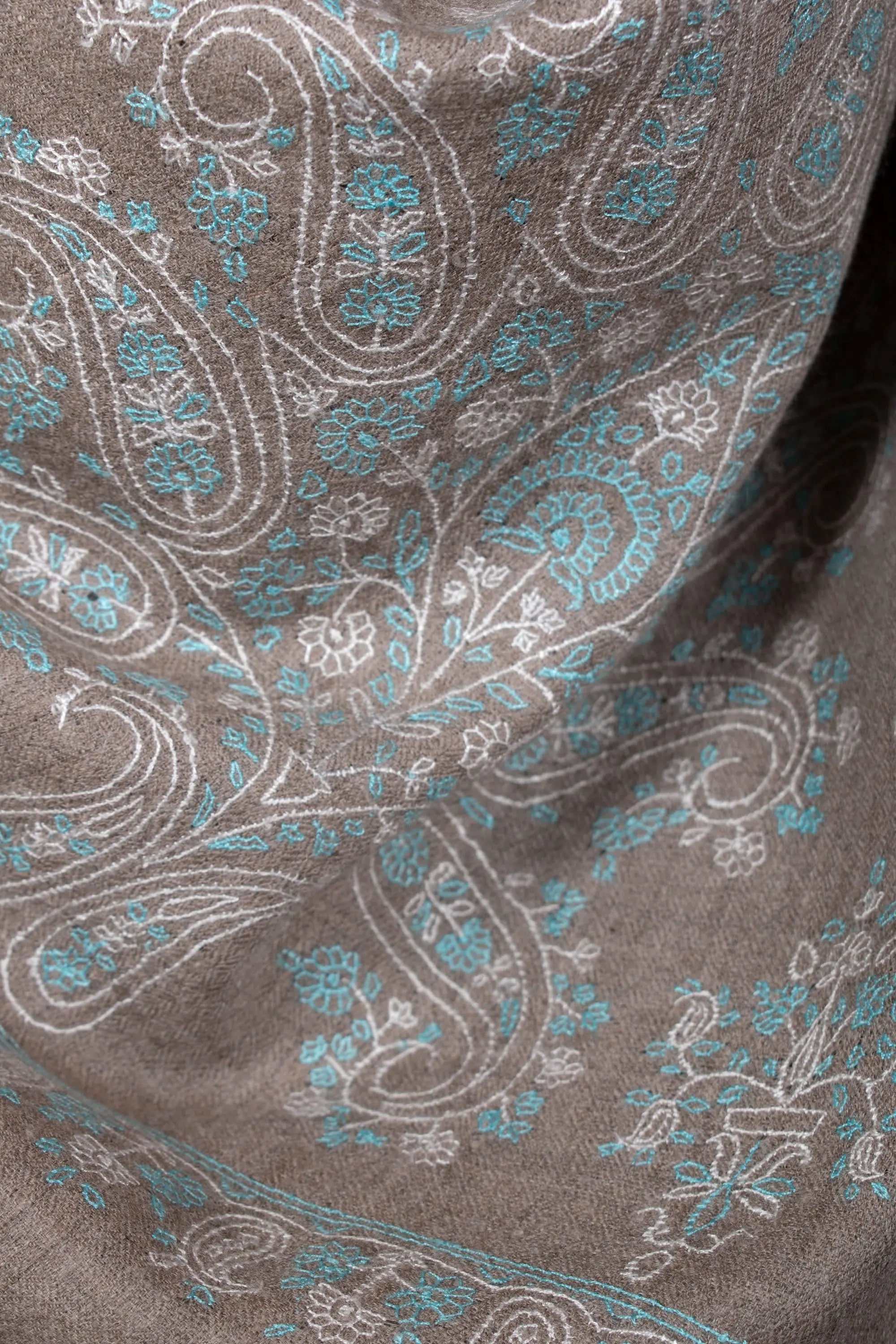 Mothers Day Specials - cashmere, Nargis Kashmiri Pashmina Palla Embroidery Sozni Shawl, 40x80" Shahkaar