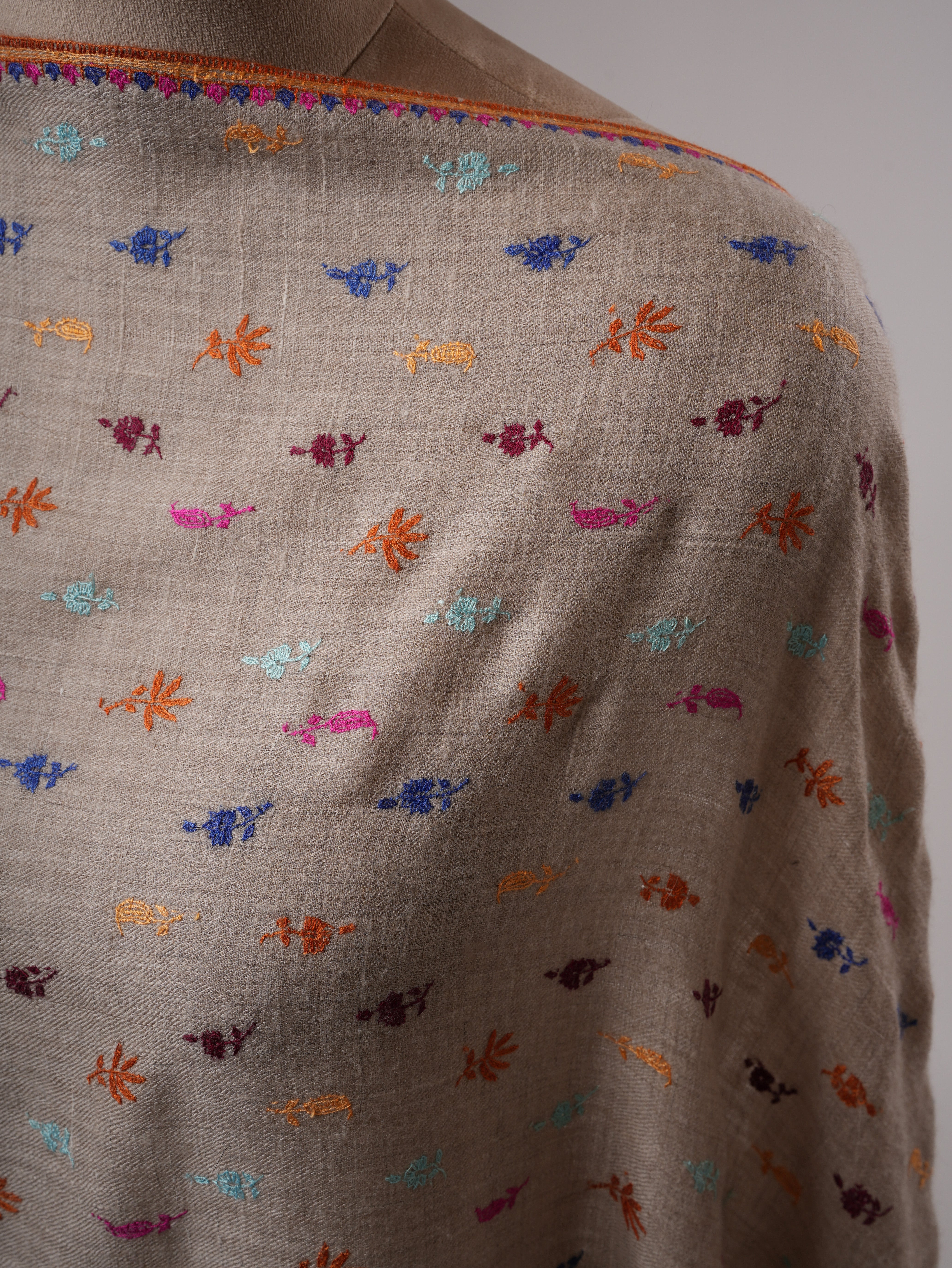 Multicolor Machie Buteh Embroidered Handwoven Kashmiri Pashmina Shawl Shahkaar