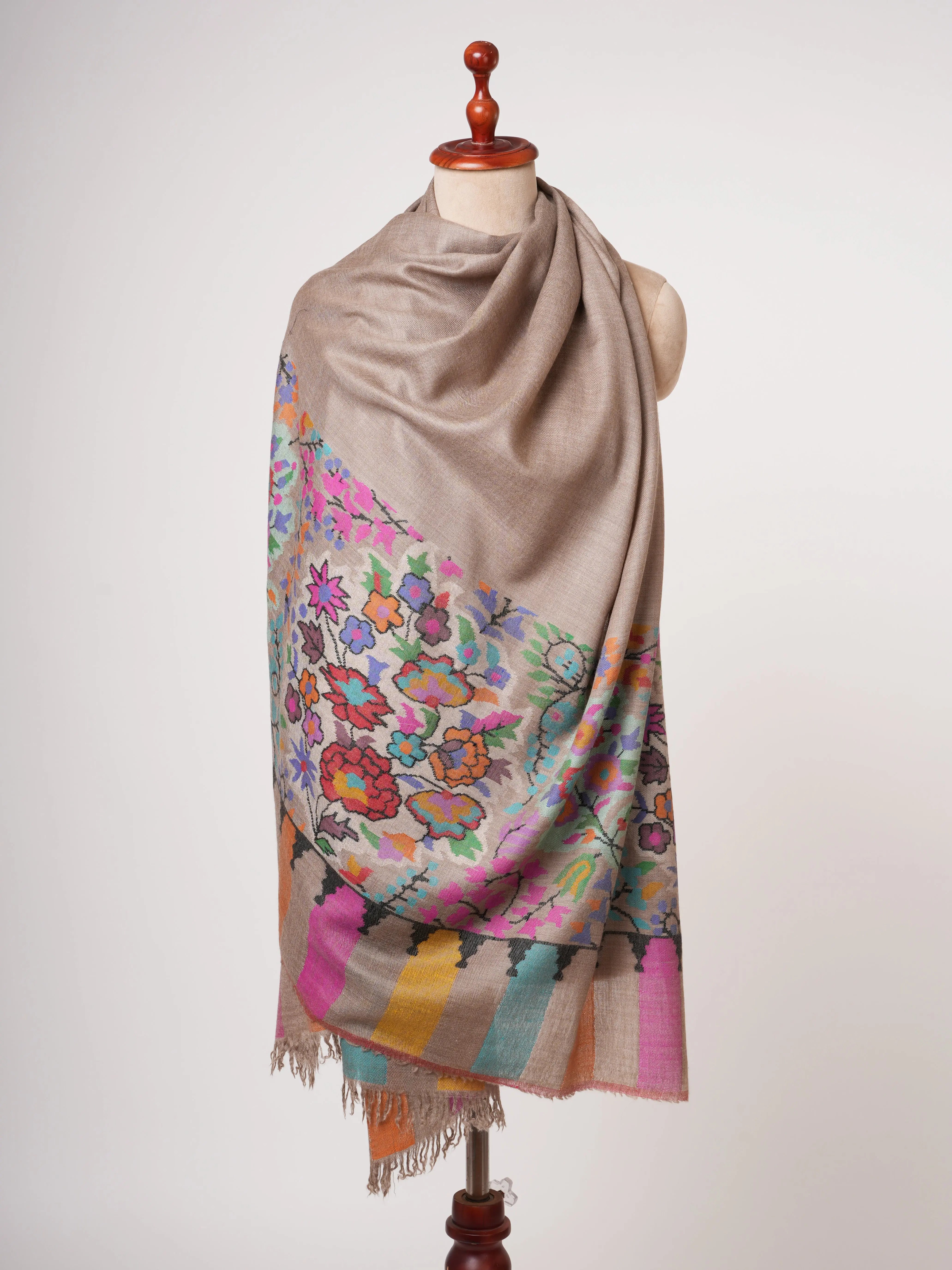 Natural Beige Kani Pashmina Shawl with Floral Motifs Shahkaar