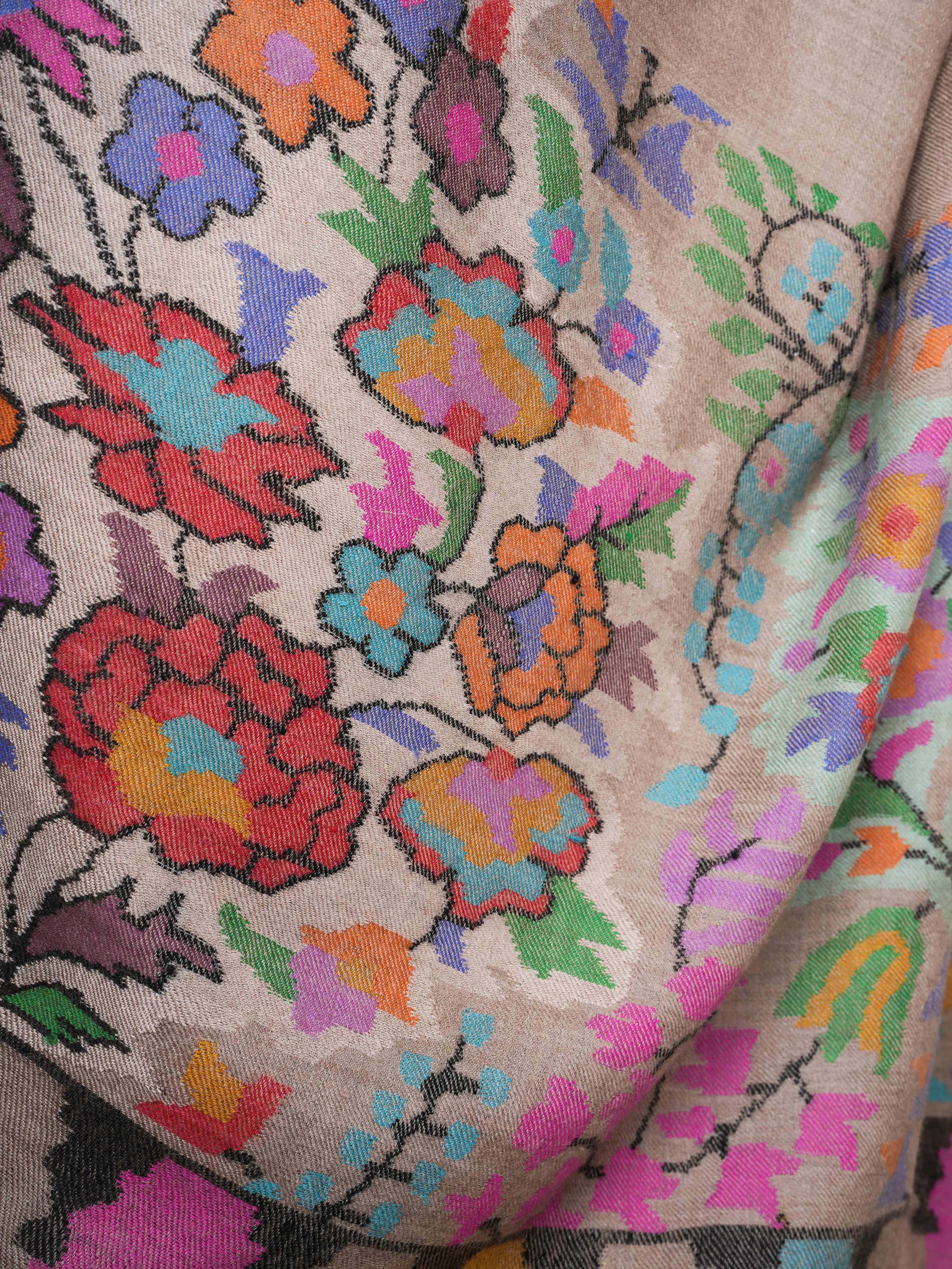 Natural Beige Kani Pashmina Shawl with Floral Motifs Shahkaar