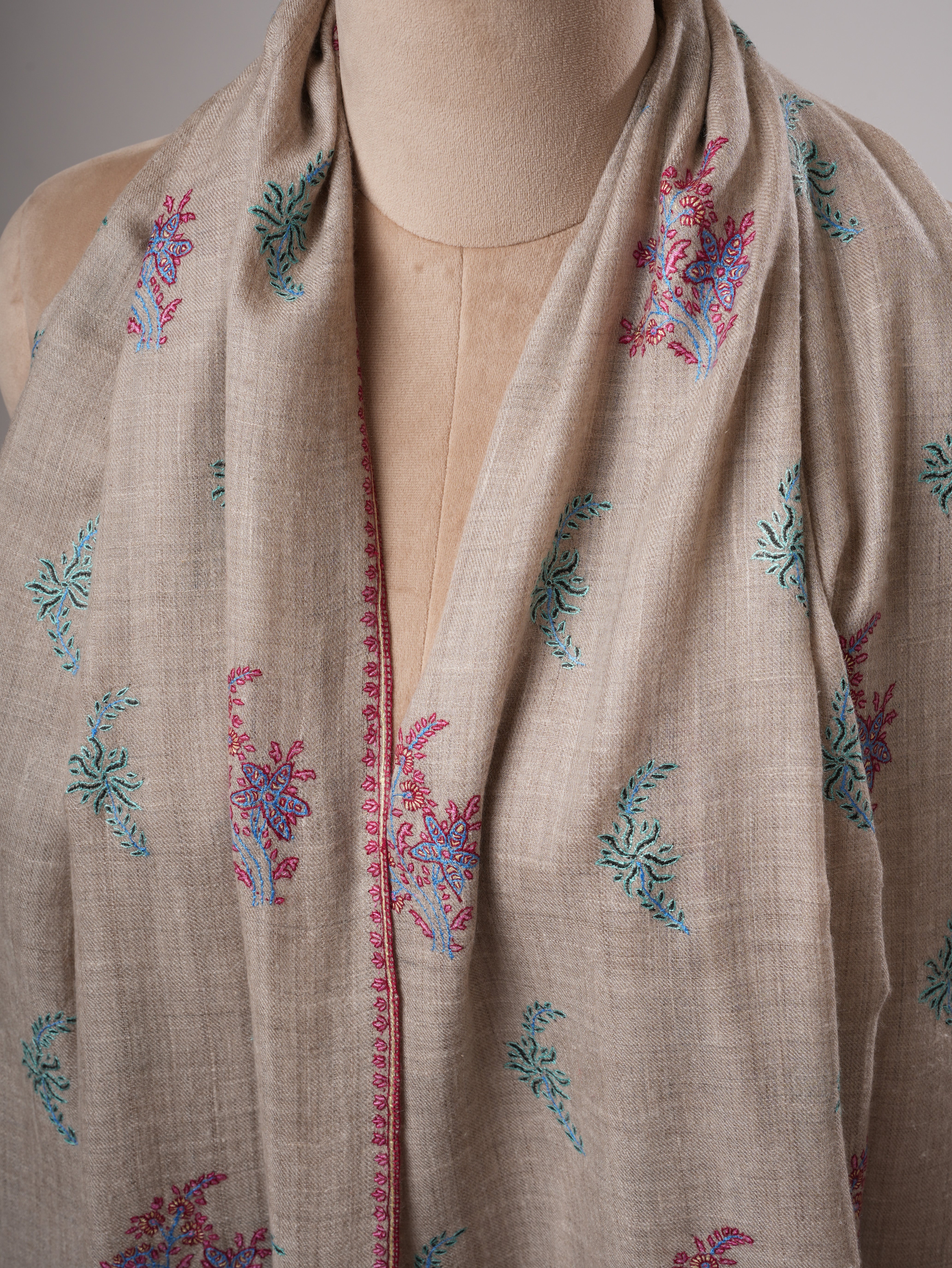 Natural Grey Handloomed Shahkaar Pashmina Shawl with Sozni Buteh Embroidery Shahkaar