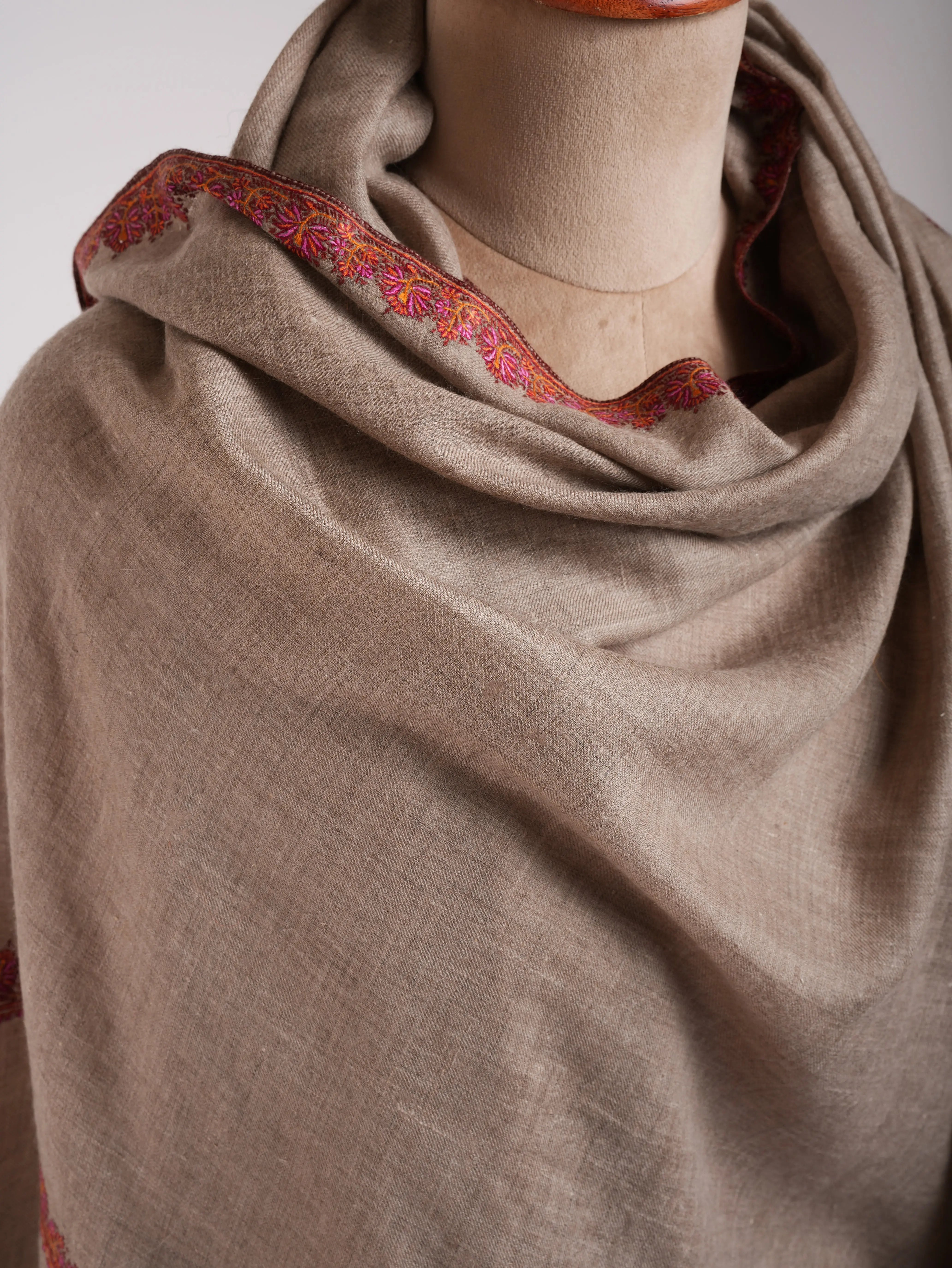 Natural Grey Hashia Pure Pashmina Shawl Shahkaar