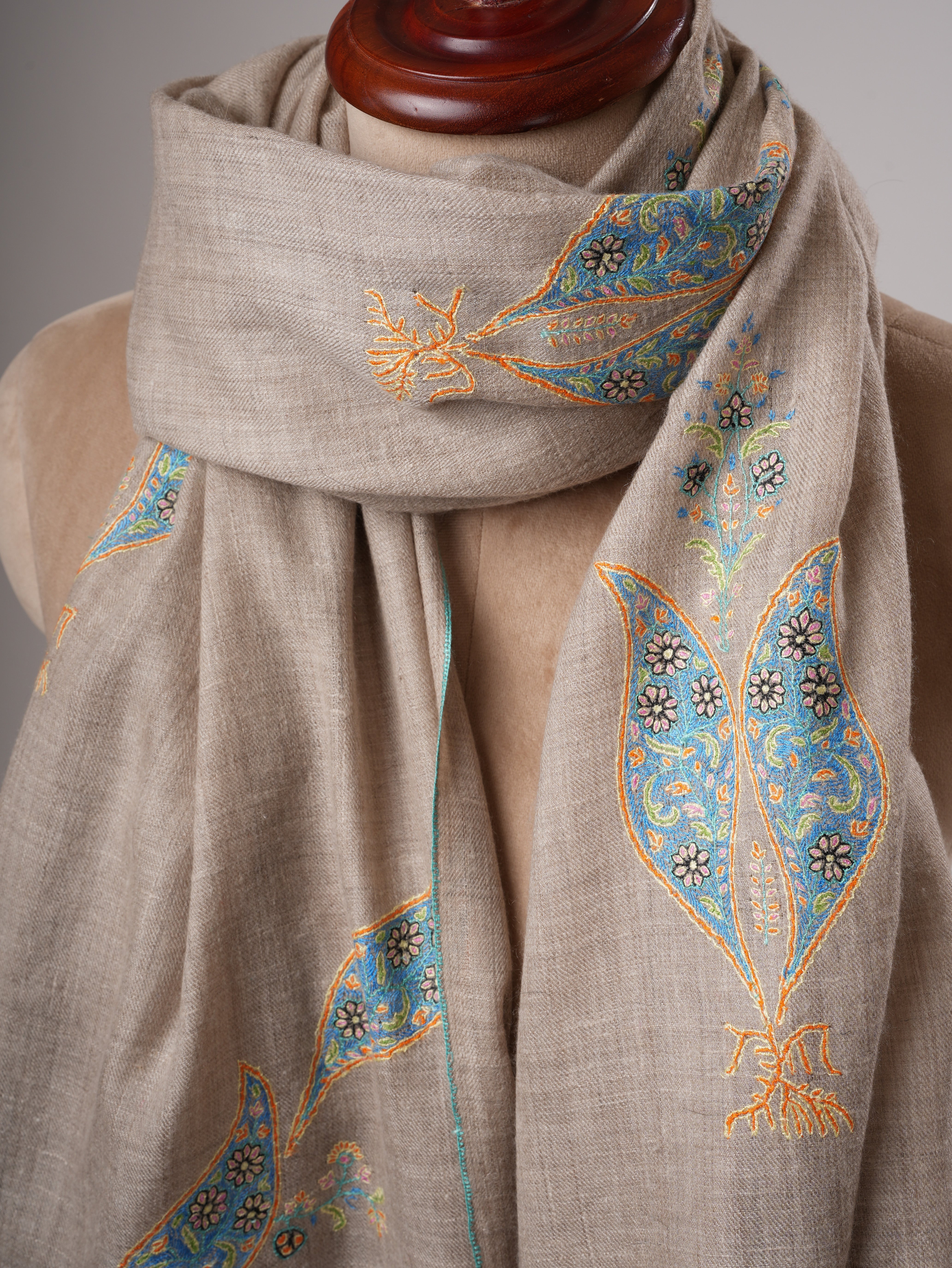 Natural Grey Kashmiri Pashmina Shawl with Hand Embroidered Buteh Motifs Shahkaar