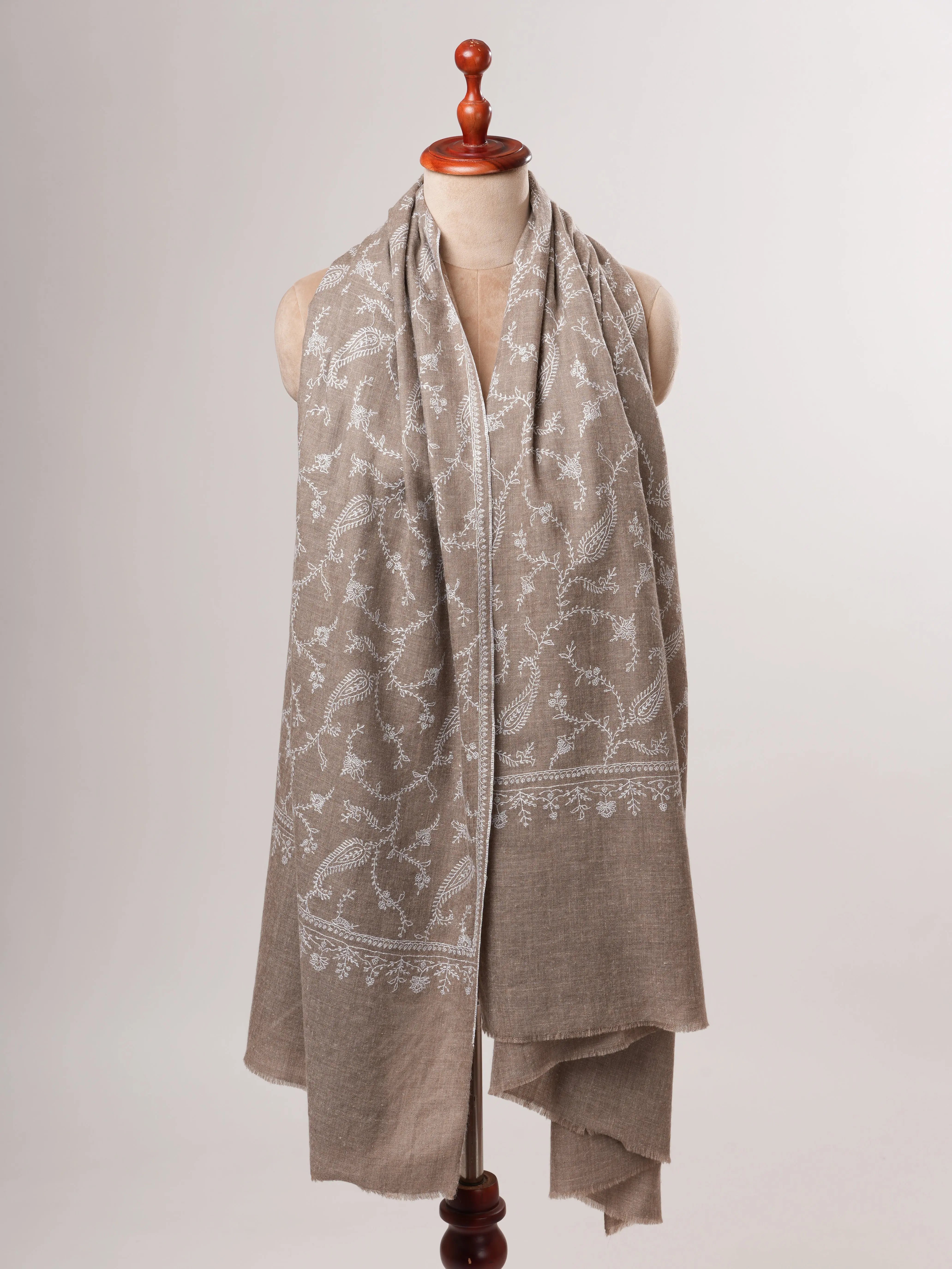 Natural Grey Kashmiri Pashmina Shawl with White Sozni Embroidery - Shahkaar
