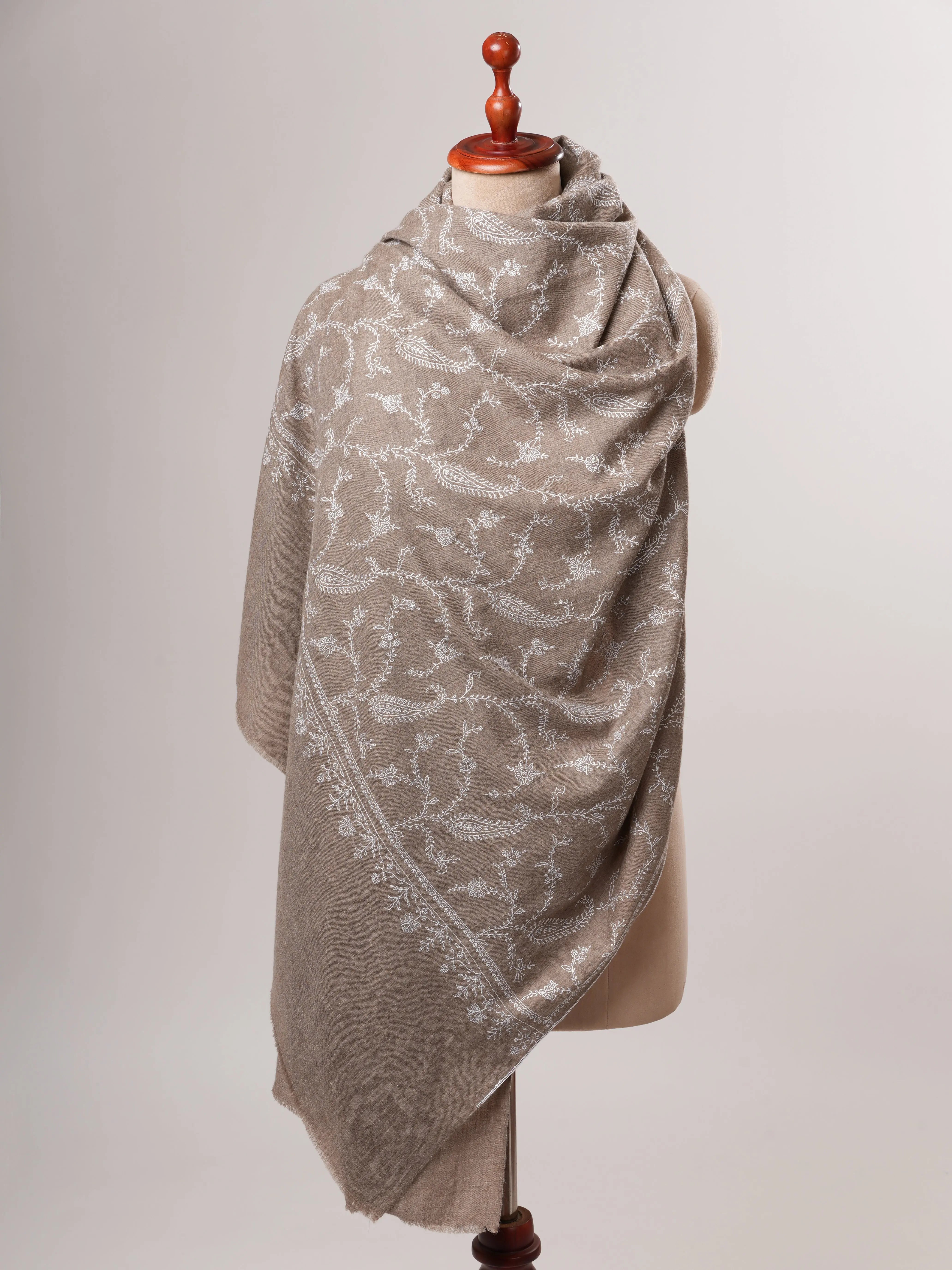 Natural Grey Kashmiri Pashmina Shawl with White Sozni Embroidery - Shahkaar