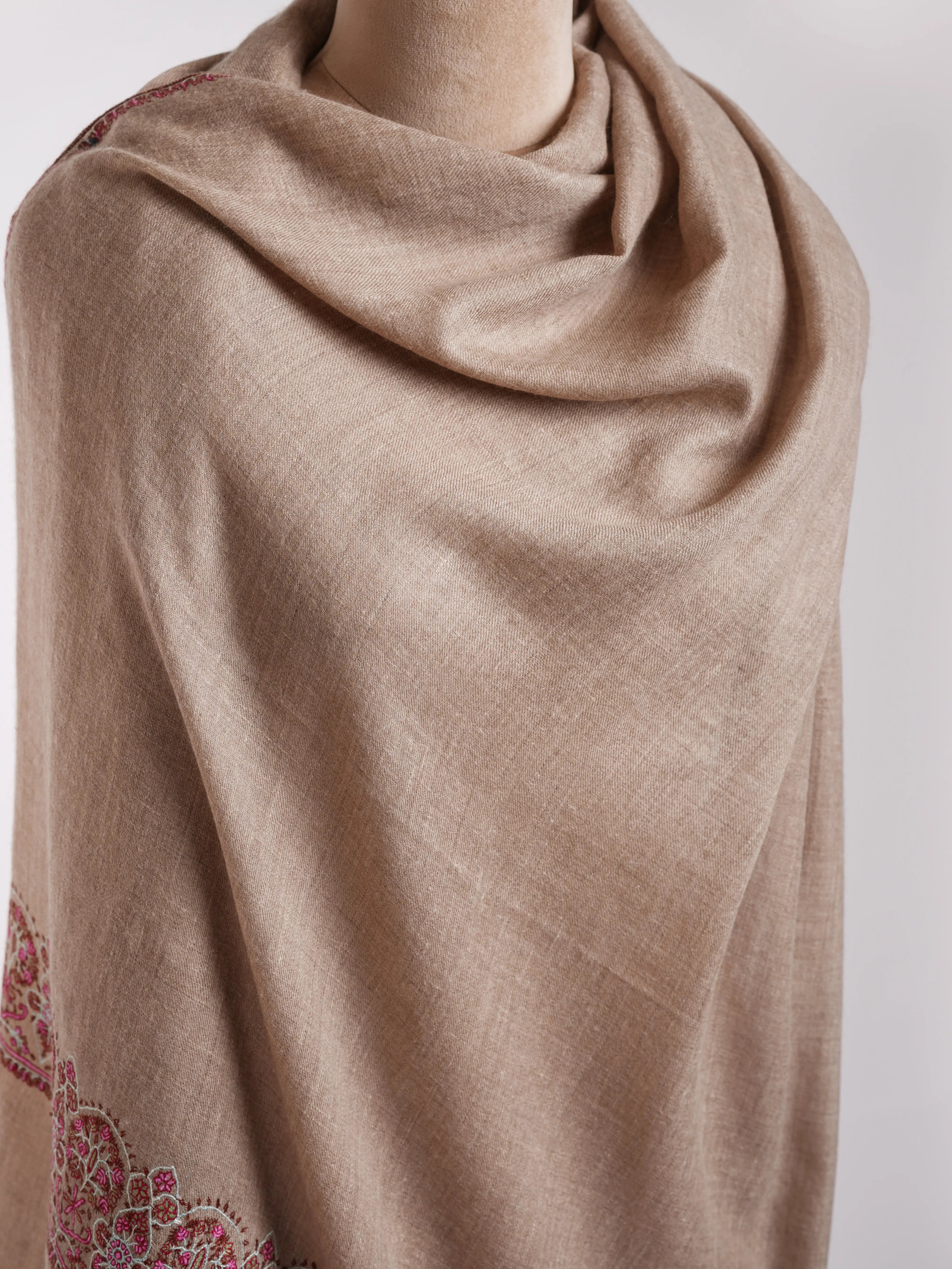 Natural Grey Sozni Embroidered Cashmere Stole Shahkaar