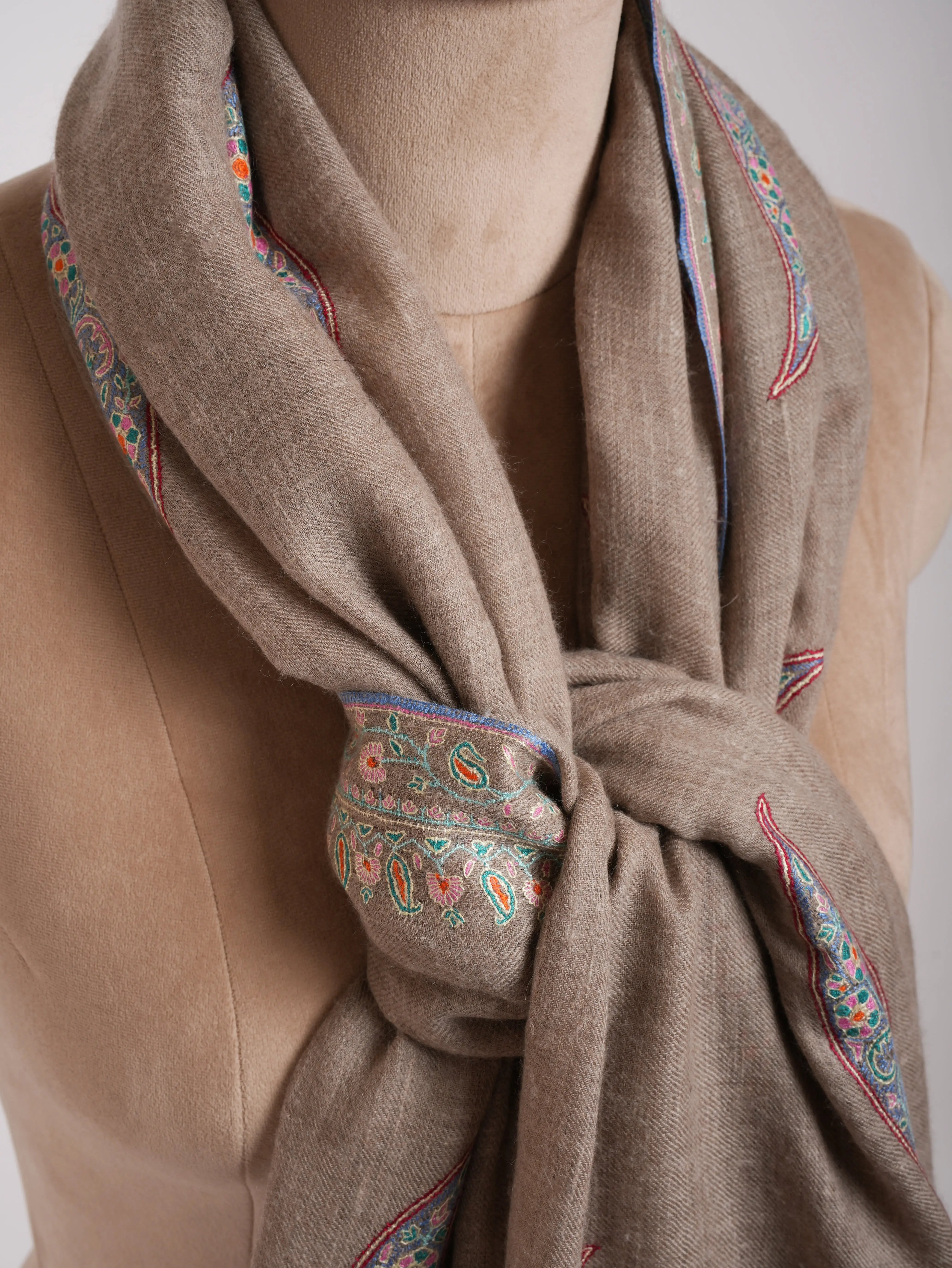 Natural Grey Sozni Embroidered Kashmiri Pashmina Shawl Shahkaar