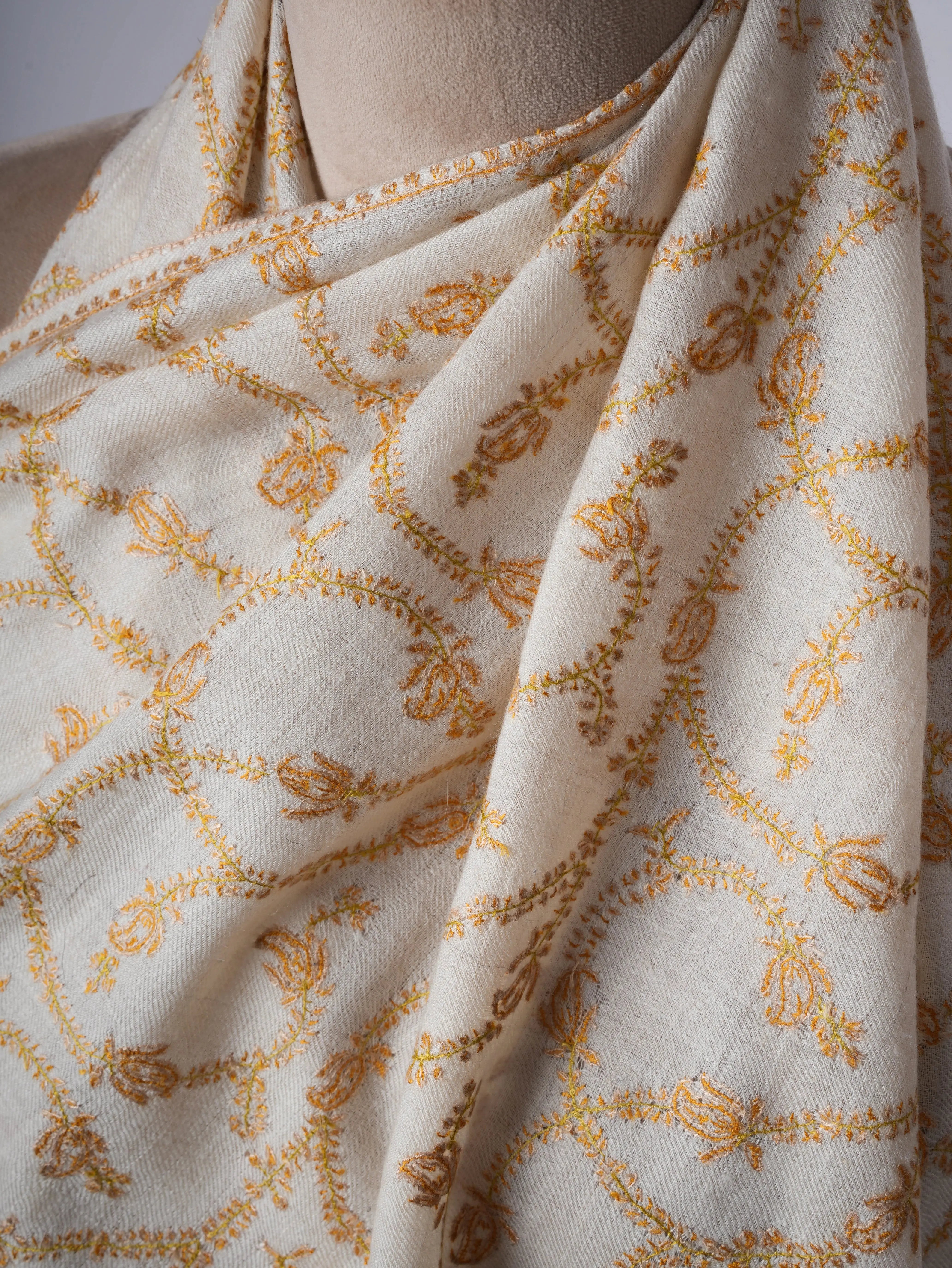 Natural Ivory Baby Soft Cashmere Scarf – Handmade Slow Fashion Luxury Shahkaar