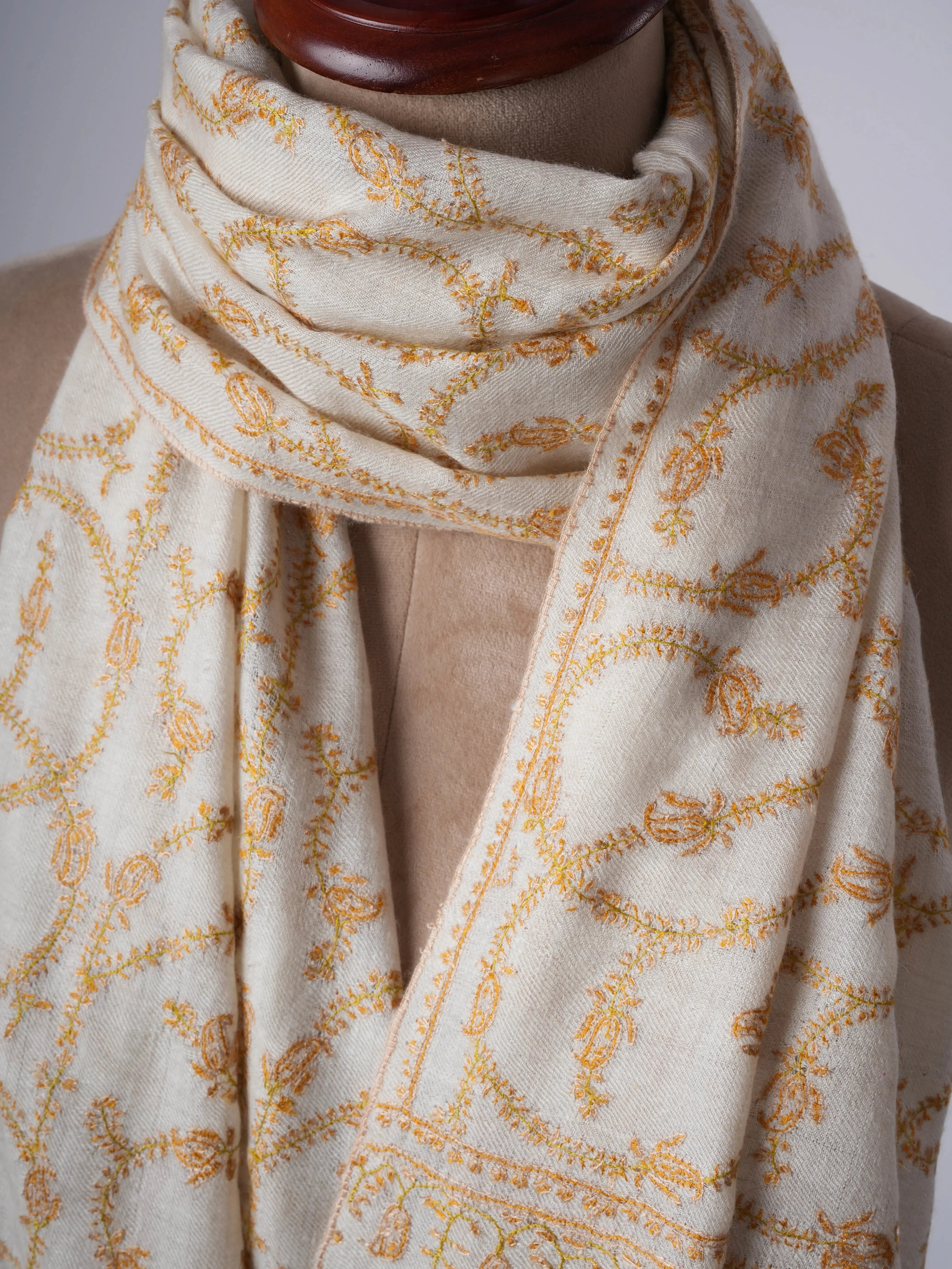 Natural Ivory Baby Soft Cashmere Scarf – Handmade Slow Fashion Luxury Shahkaar