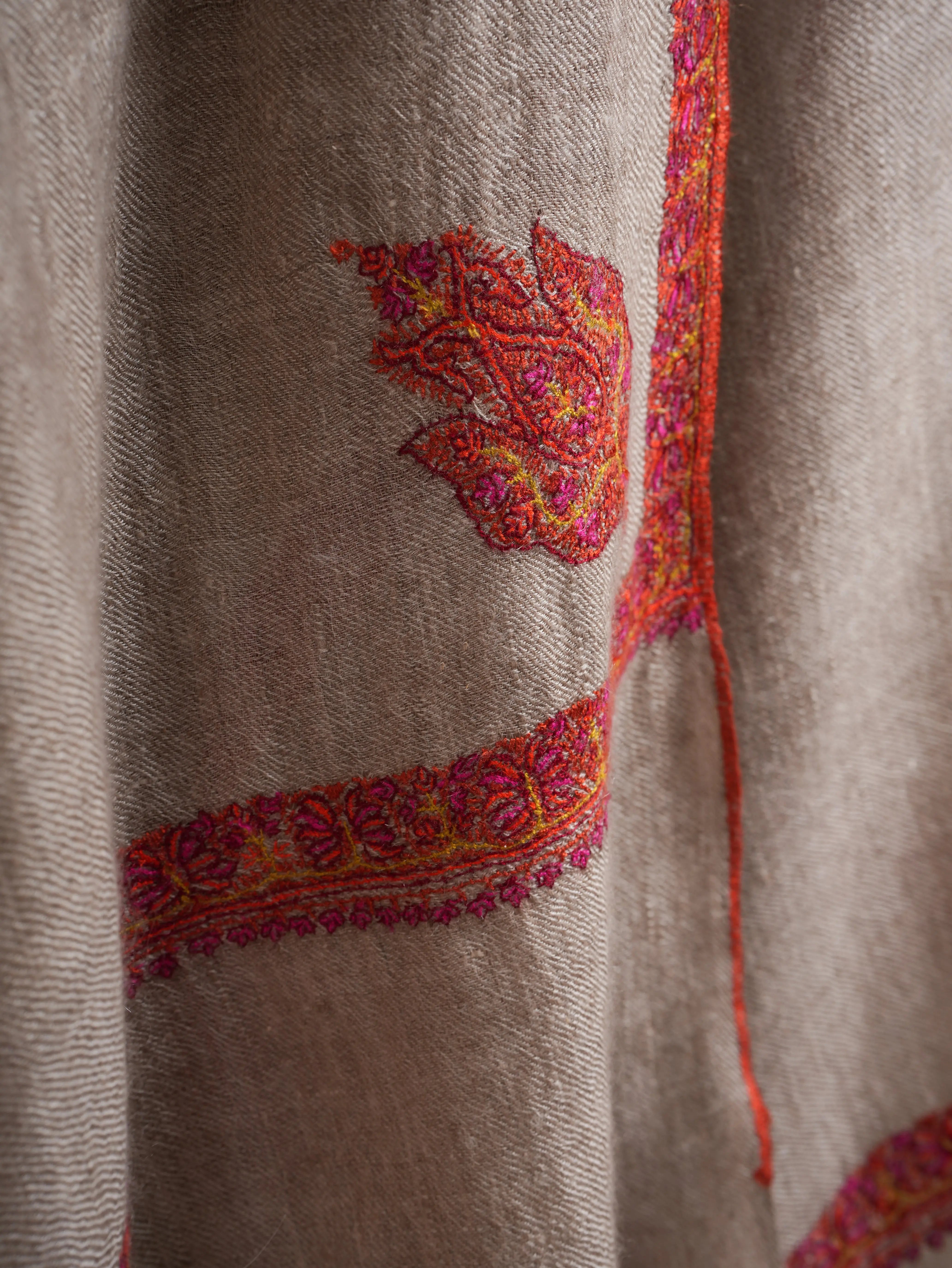 Natural Silver Hashia Hand Embroidered Cashmere Scarf Shahkaar