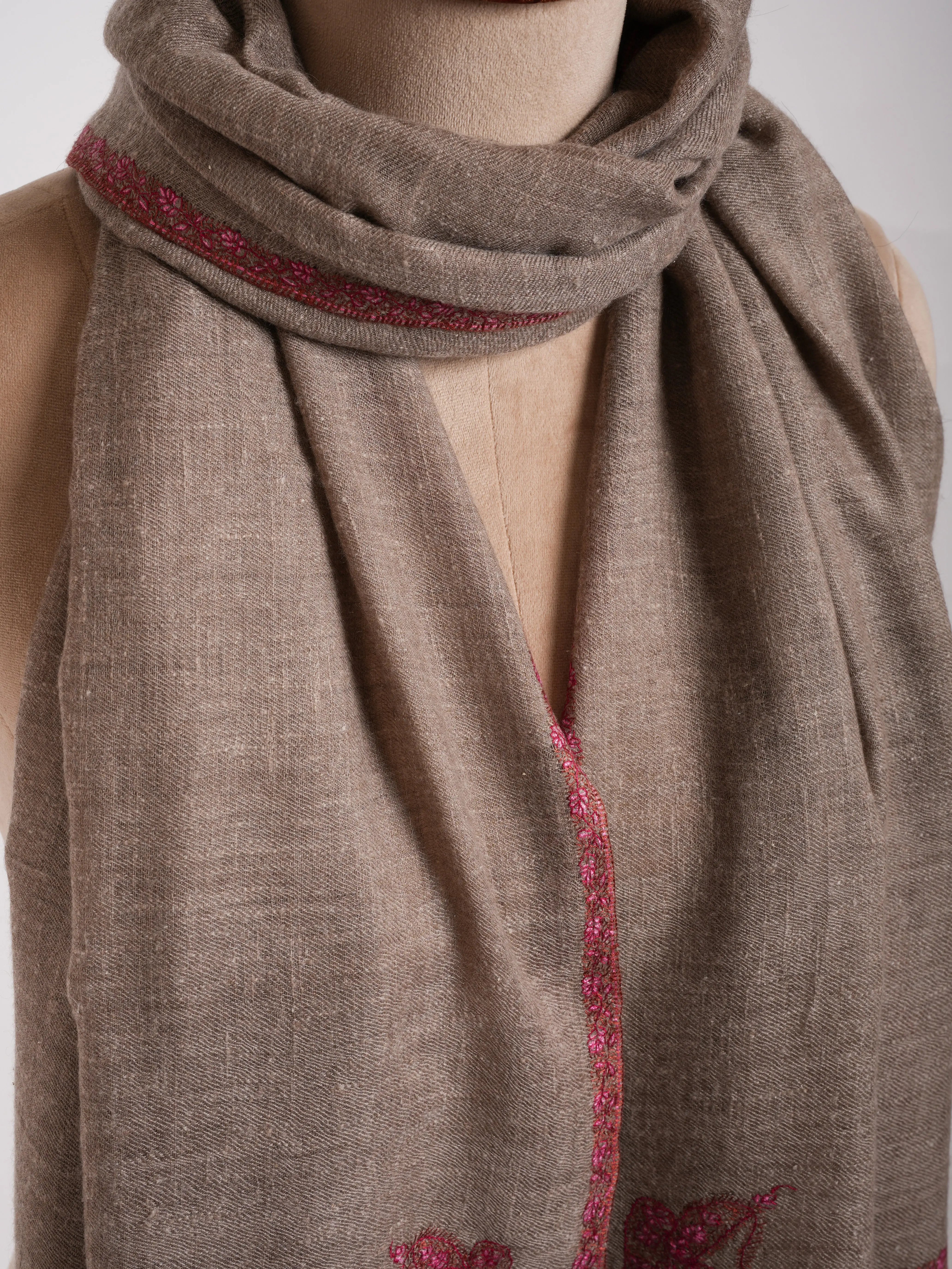 Natural Toosh Color Baildar Handwoven Cashmere Wrap Shahkaar