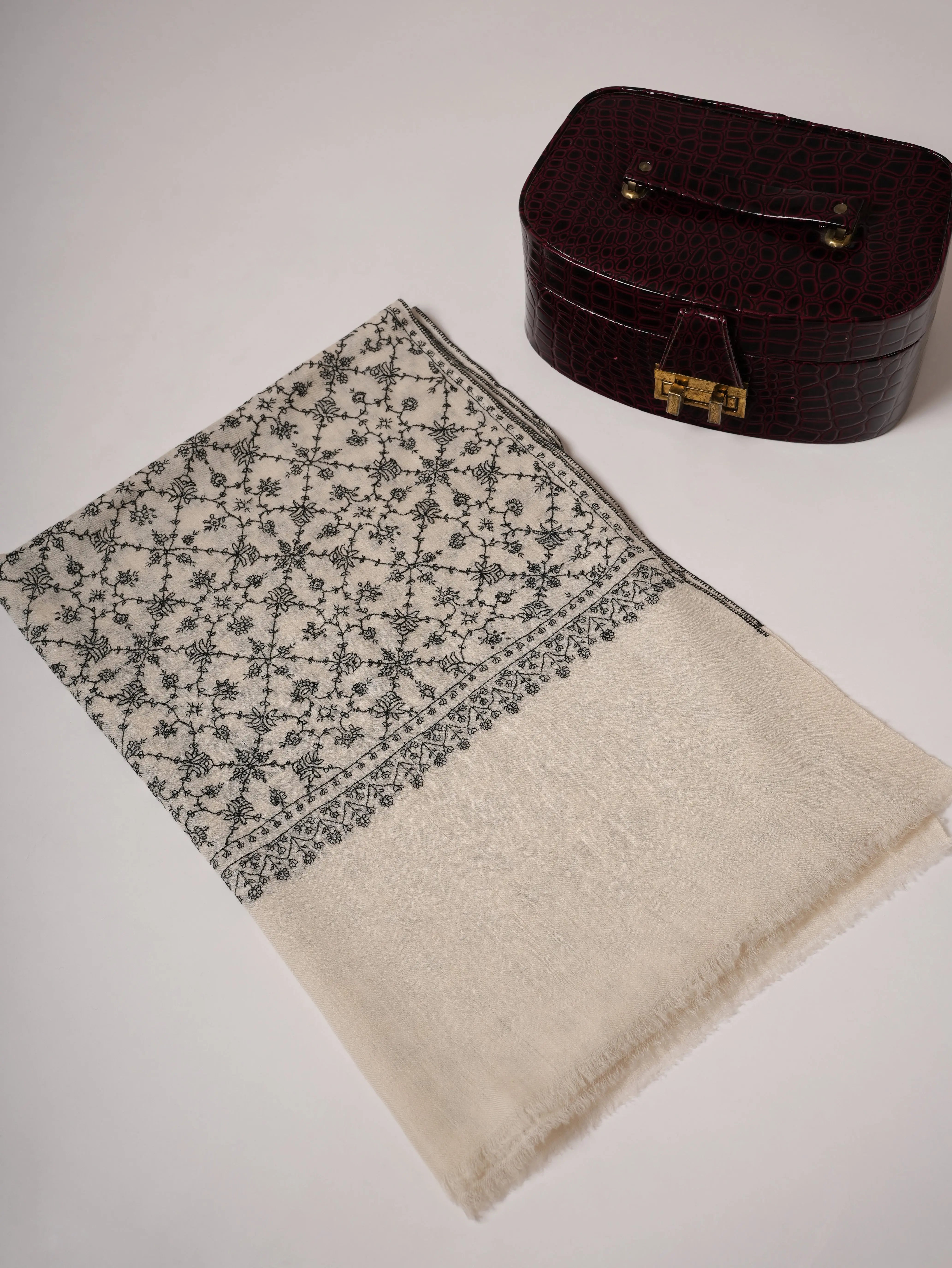 Natural White All Over Neem Jali Handwoven Cashmere Scarf Shahkaar