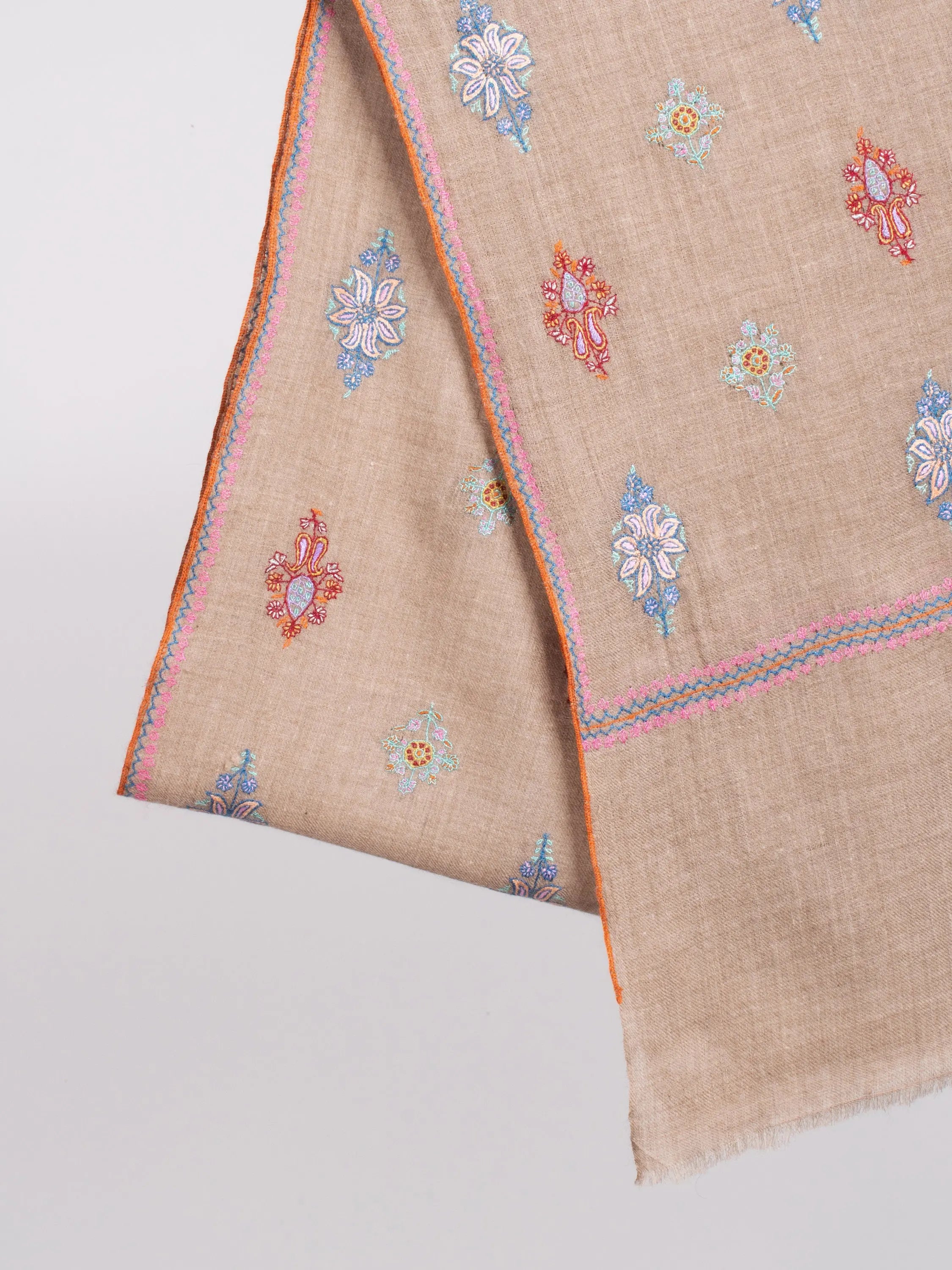 Natural Zati Cashmere Buti Embroidered Stole Shahkaar