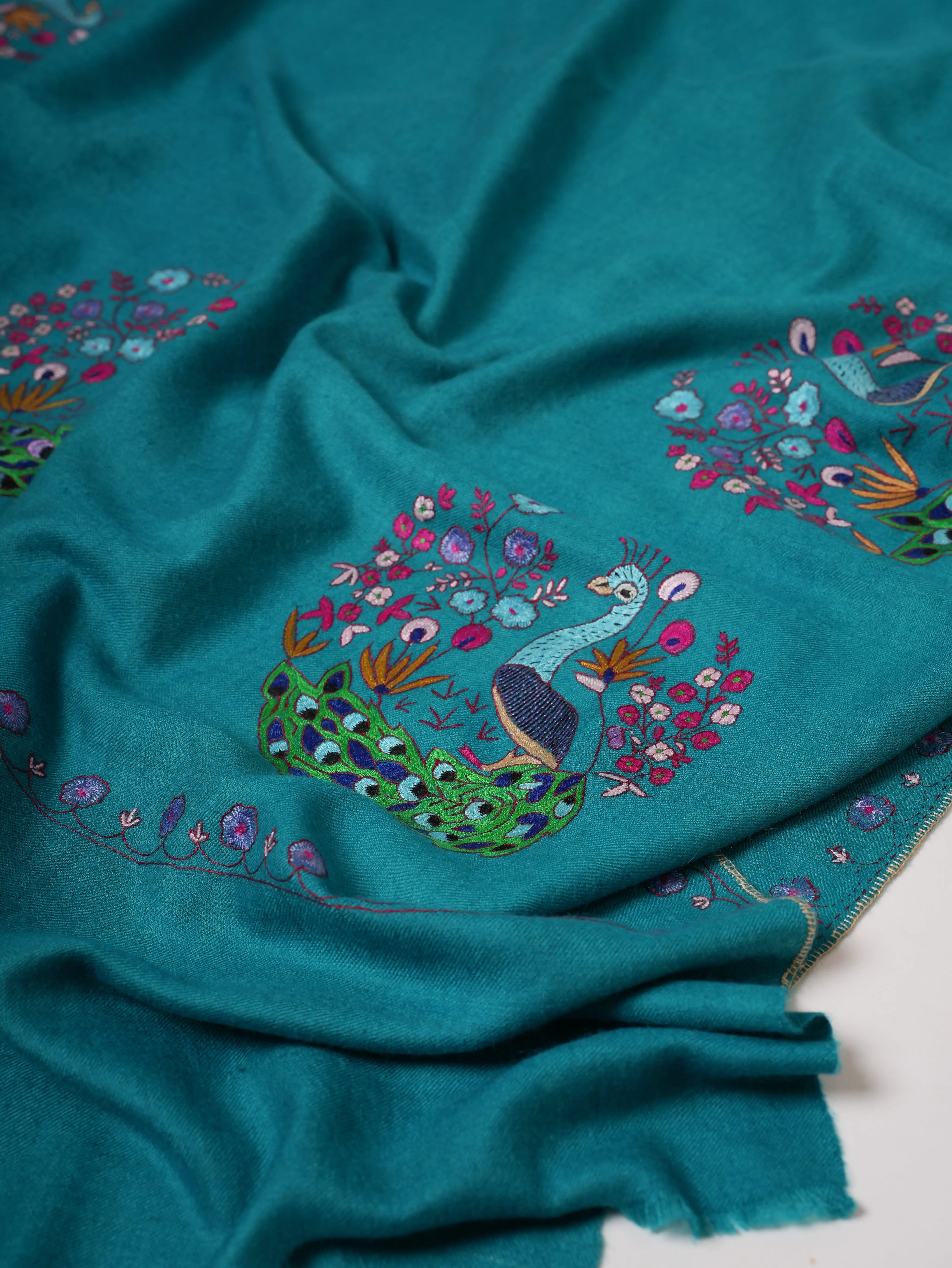 Peacock Embroidered Daur Handwoven Pashmina Shawl Shahkaar