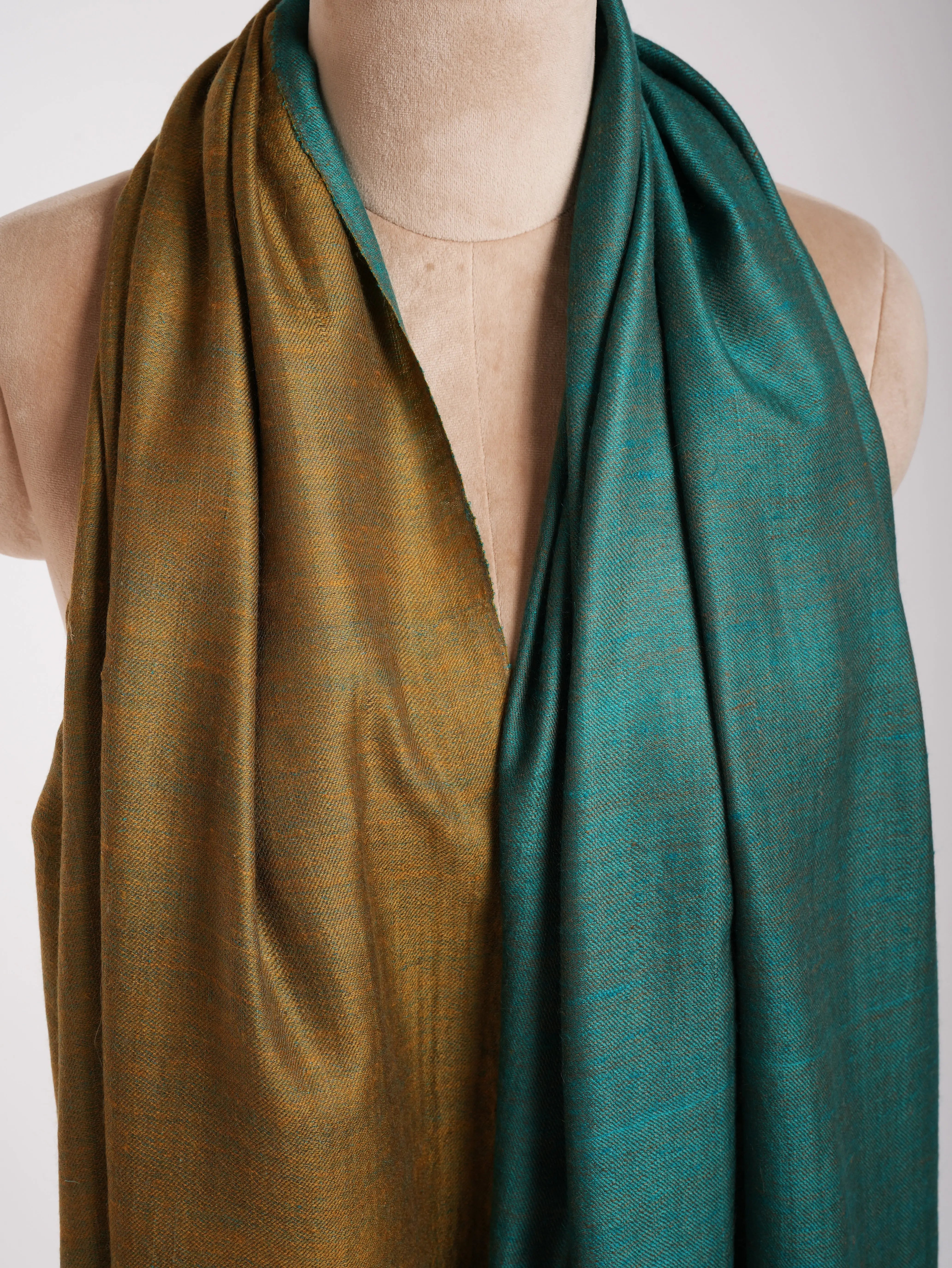 Shaded Spruce and Mustard Dorukha Cashmere Pashmina Shawl Shahkaar