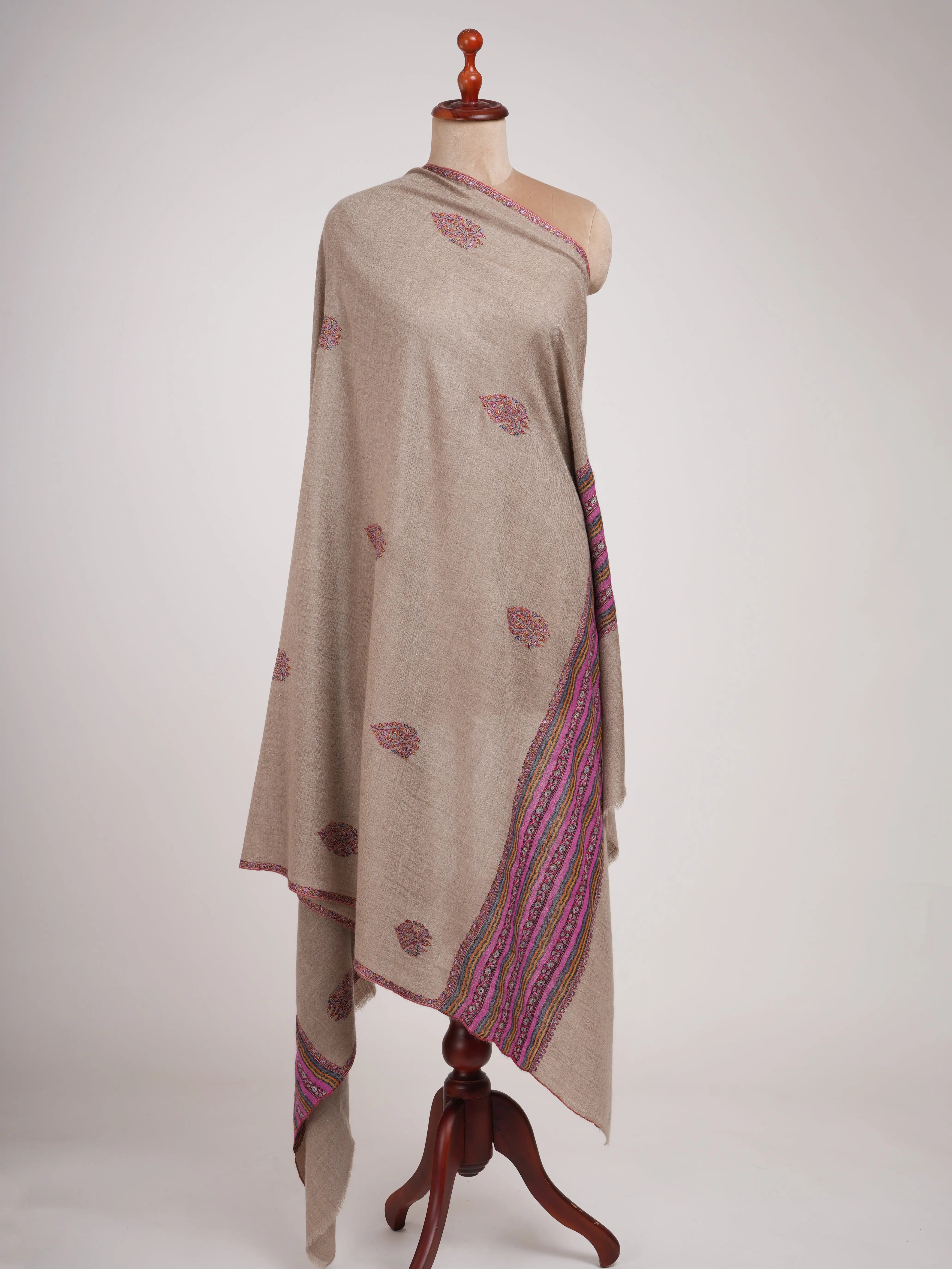 Soft Natural Grey Pashmina Shawl with Palla Embroidery Shahkaar