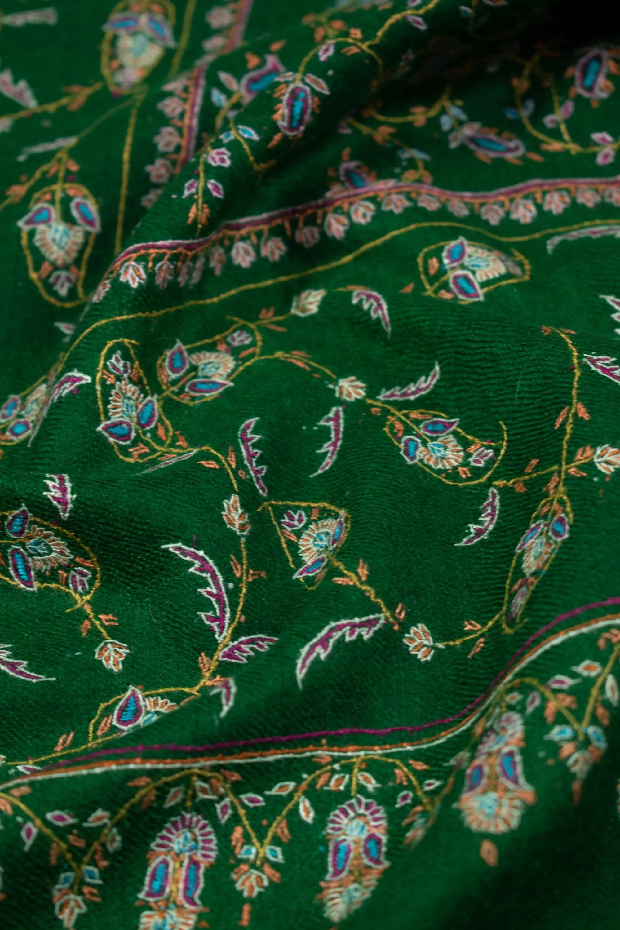 Sozni Pure Pashmina/Cashmere Scarf Wrap Jali, Handwoven on Hand loom & Hand Embroided in Kashmir, Luxury, Masterpiece, King of Wool Shahkaar