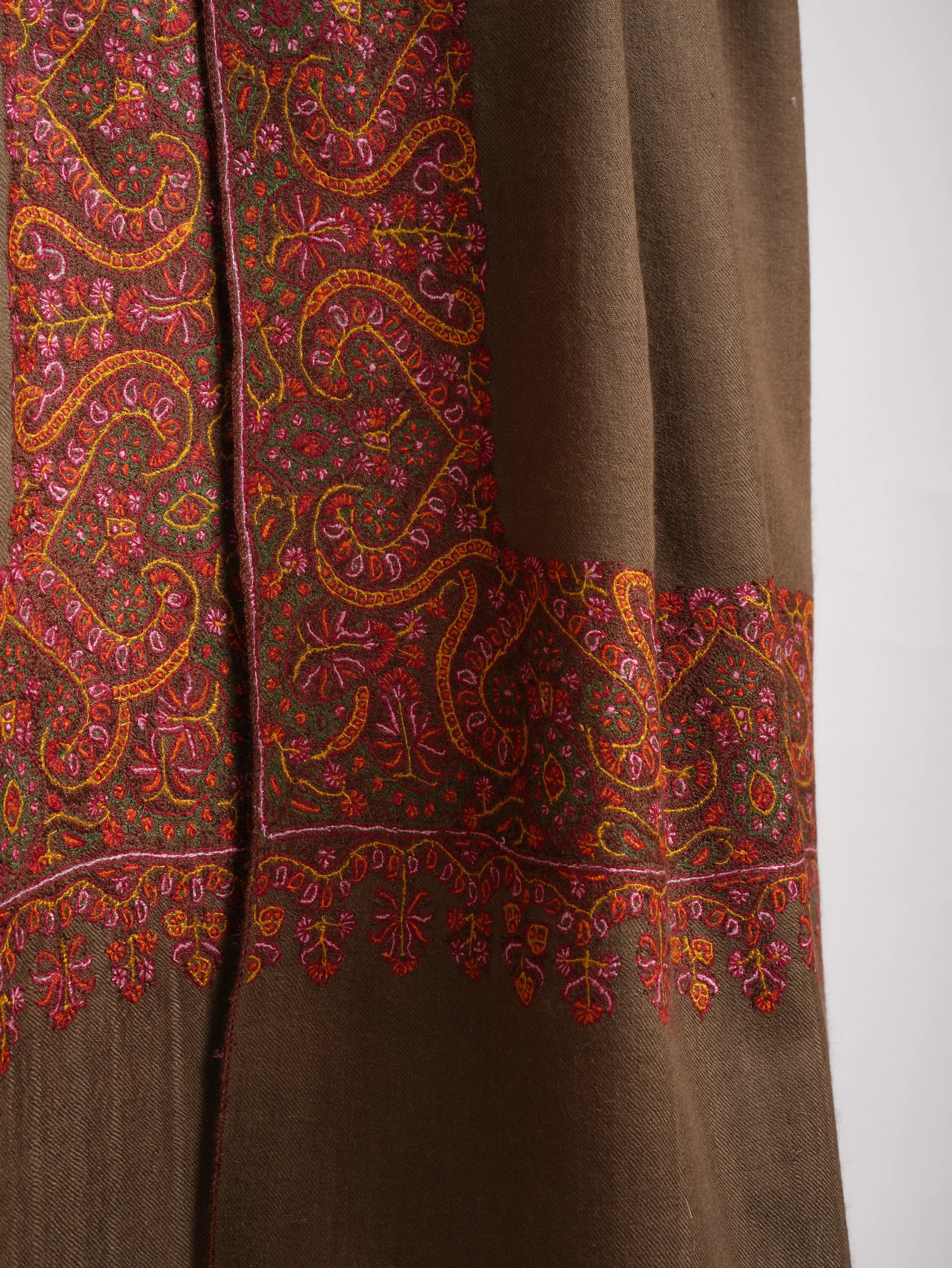 Toosh Color Daurdar Sozni Stitched Authentic Pashmina Shawl Shahkaar