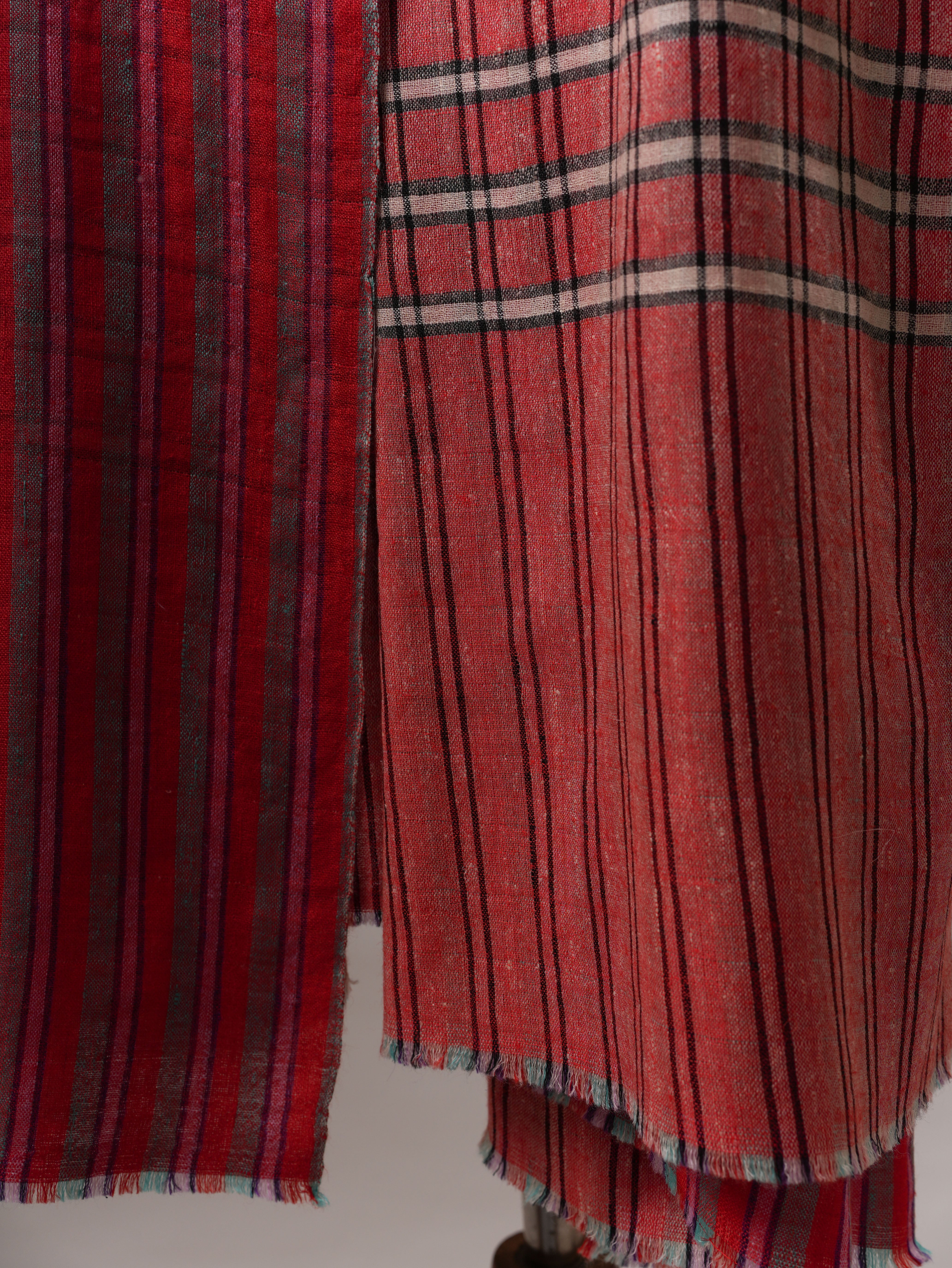 Two Leaves Dual Shade Pashmina Shawl - CLIFTON Shahkaar