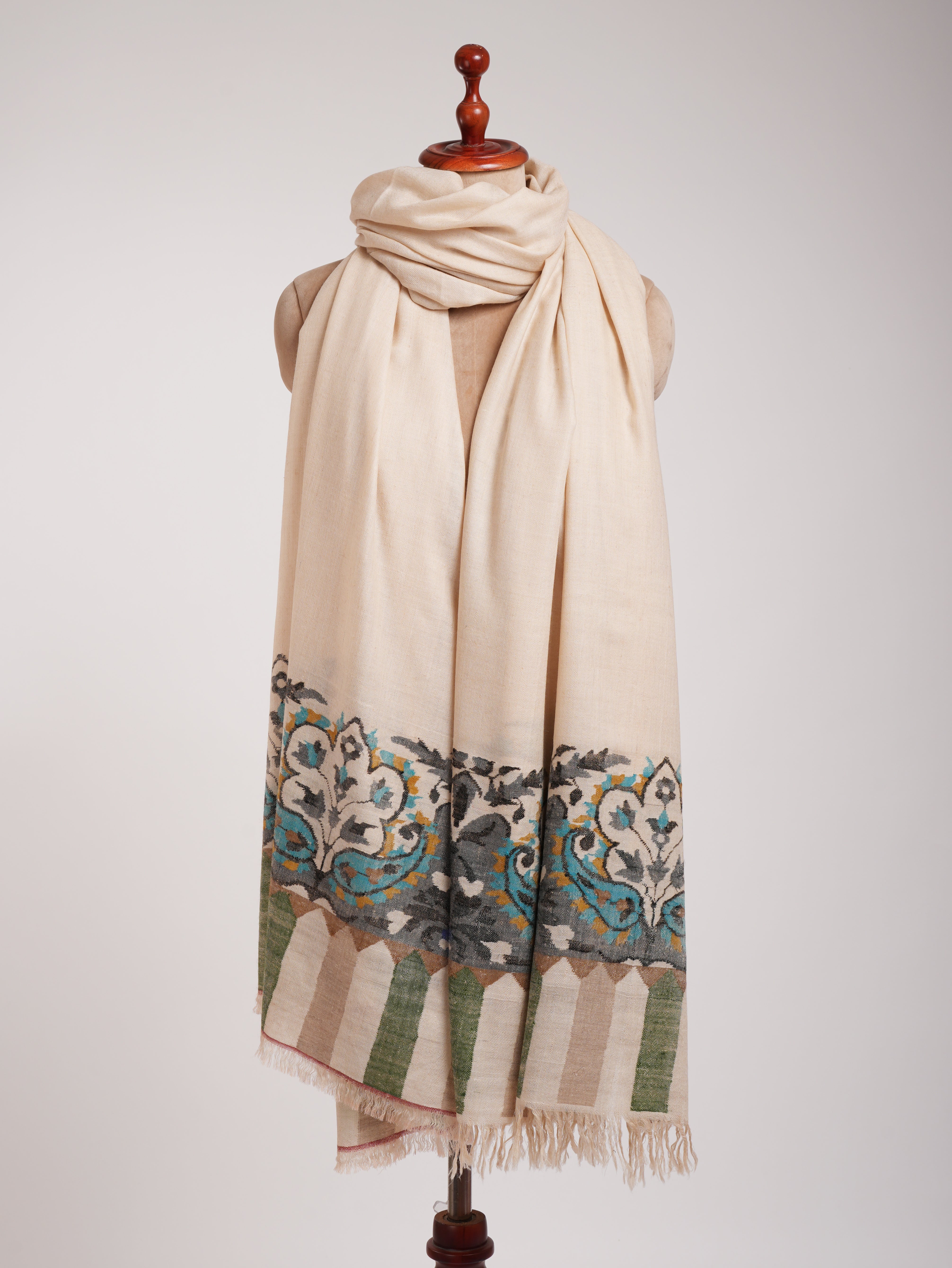 Bulky Oversized Pure Pashmina Kani Wrap