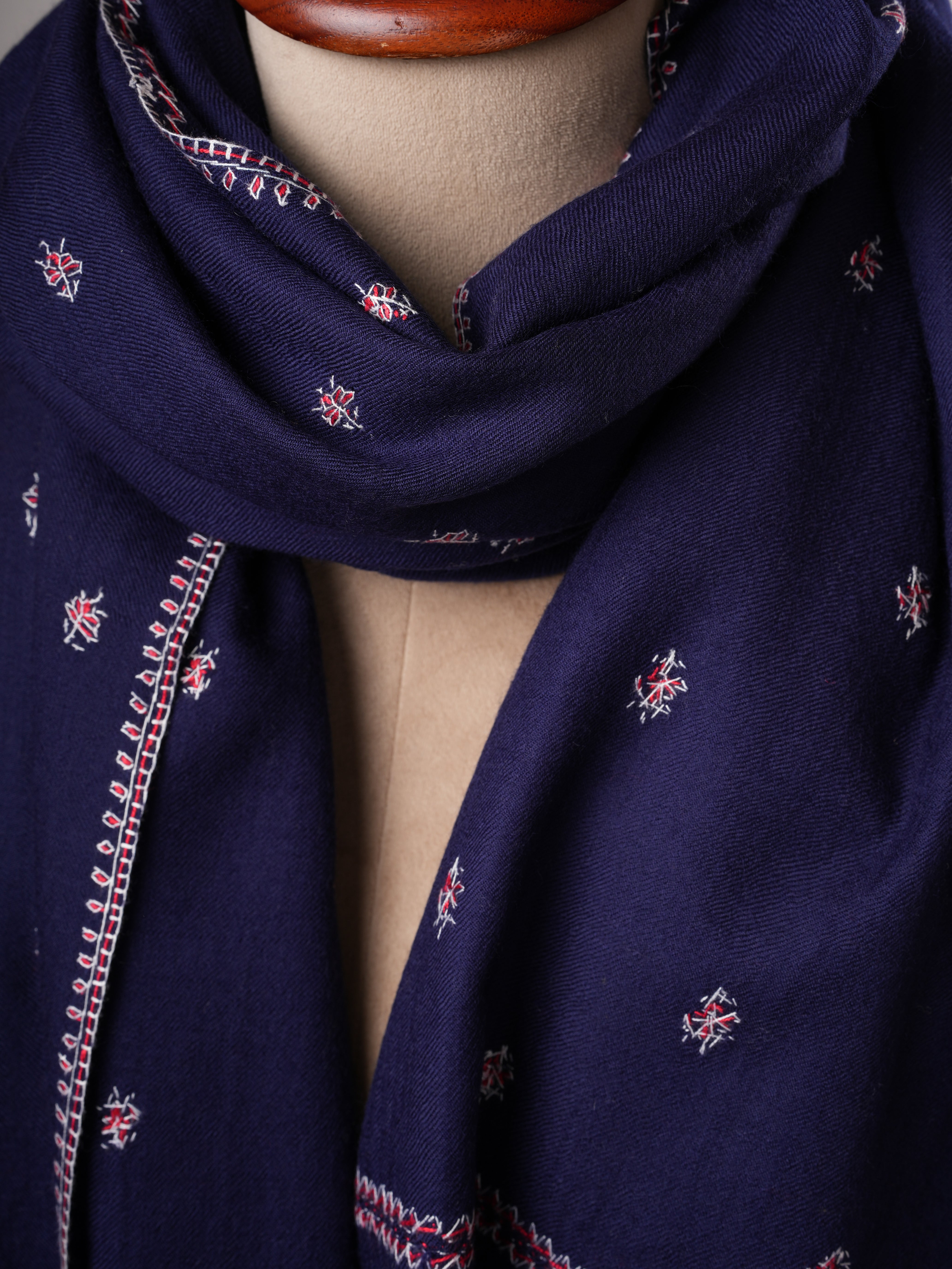 Dark Blue Buteh Embroidered Fine Wool Kashmiri Shawl – Handcrafted Luxury Wrap Shahkaar