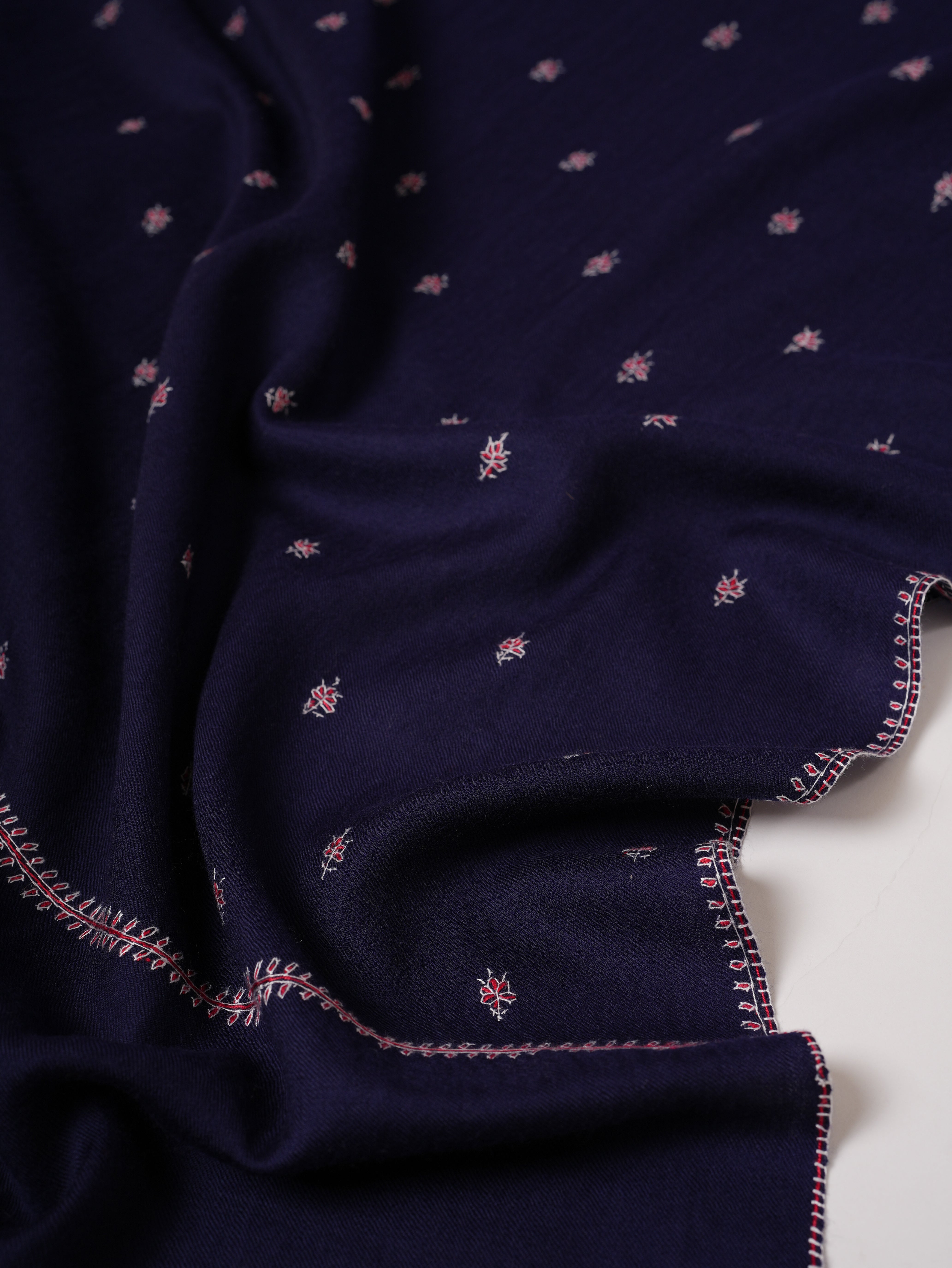 Dark Blue Buteh Embroidered Fine Wool Kashmiri Shawl – Handcrafted Luxury Wrap Shahkaar