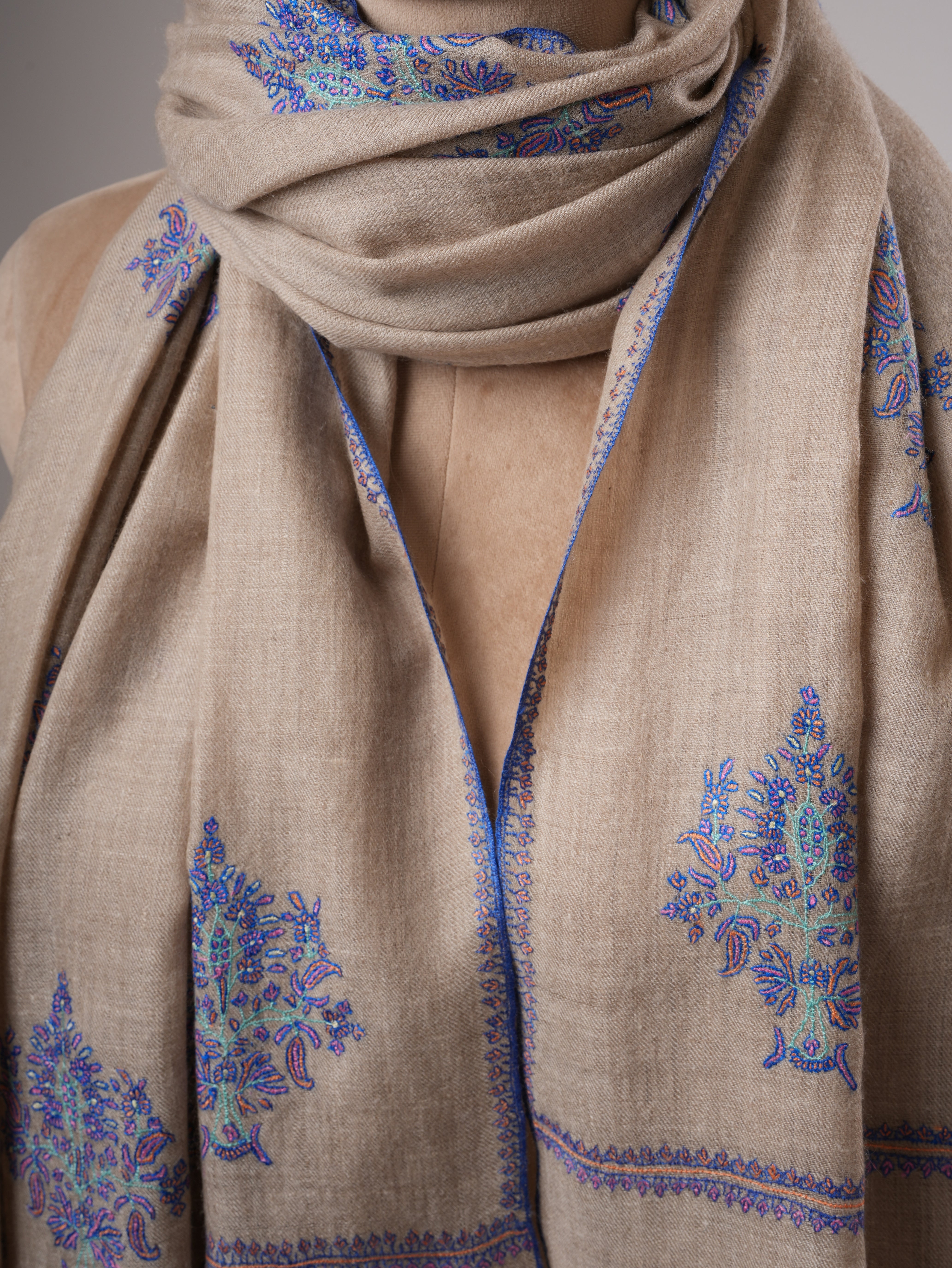 Natural Grey Handwoven Soft Pashmina Shawl with Buteh Embroidery Shahkaar