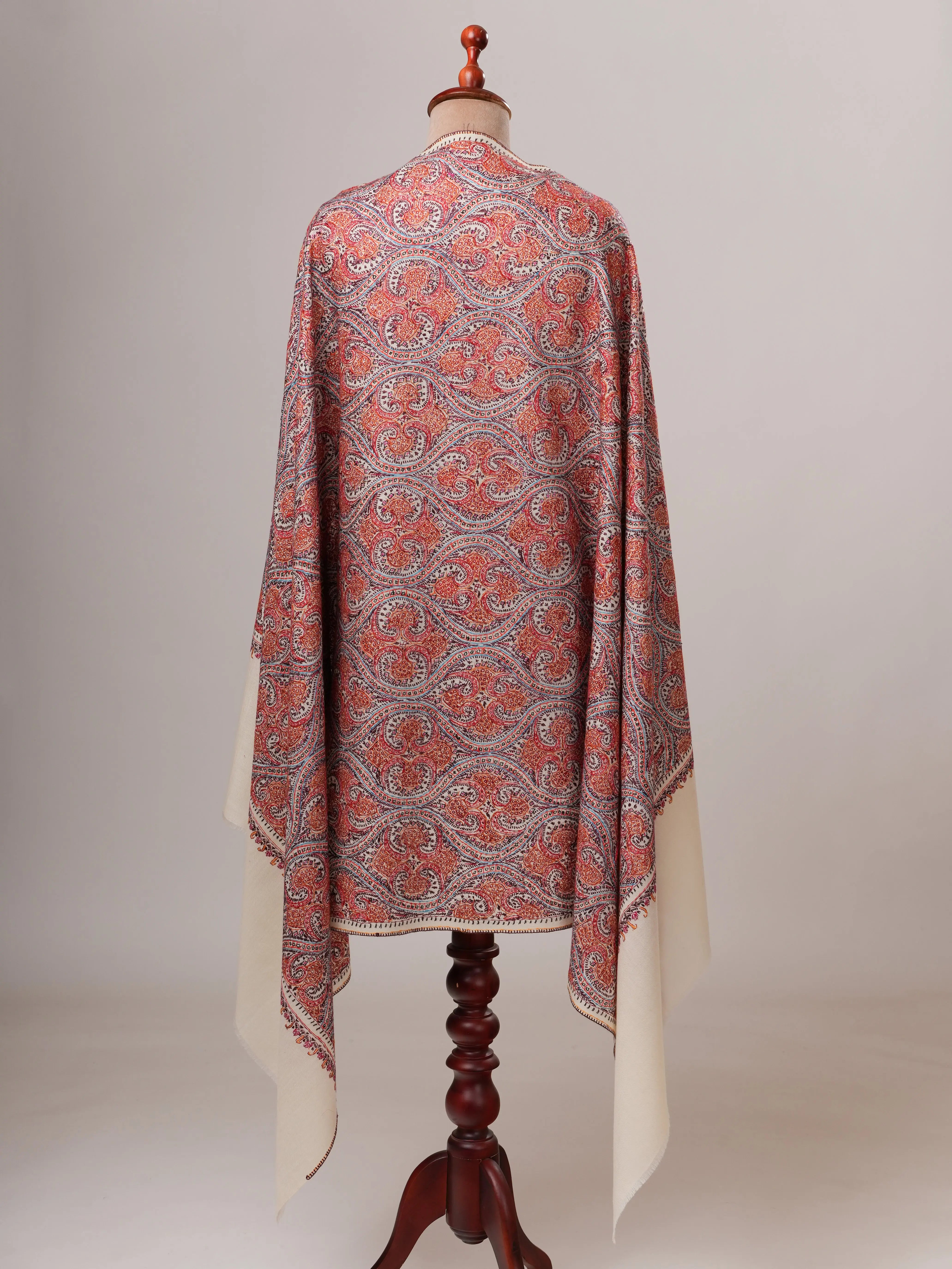 Ivory Hand Embroidered Fine Wool Jamavar Shawl Shahkaar