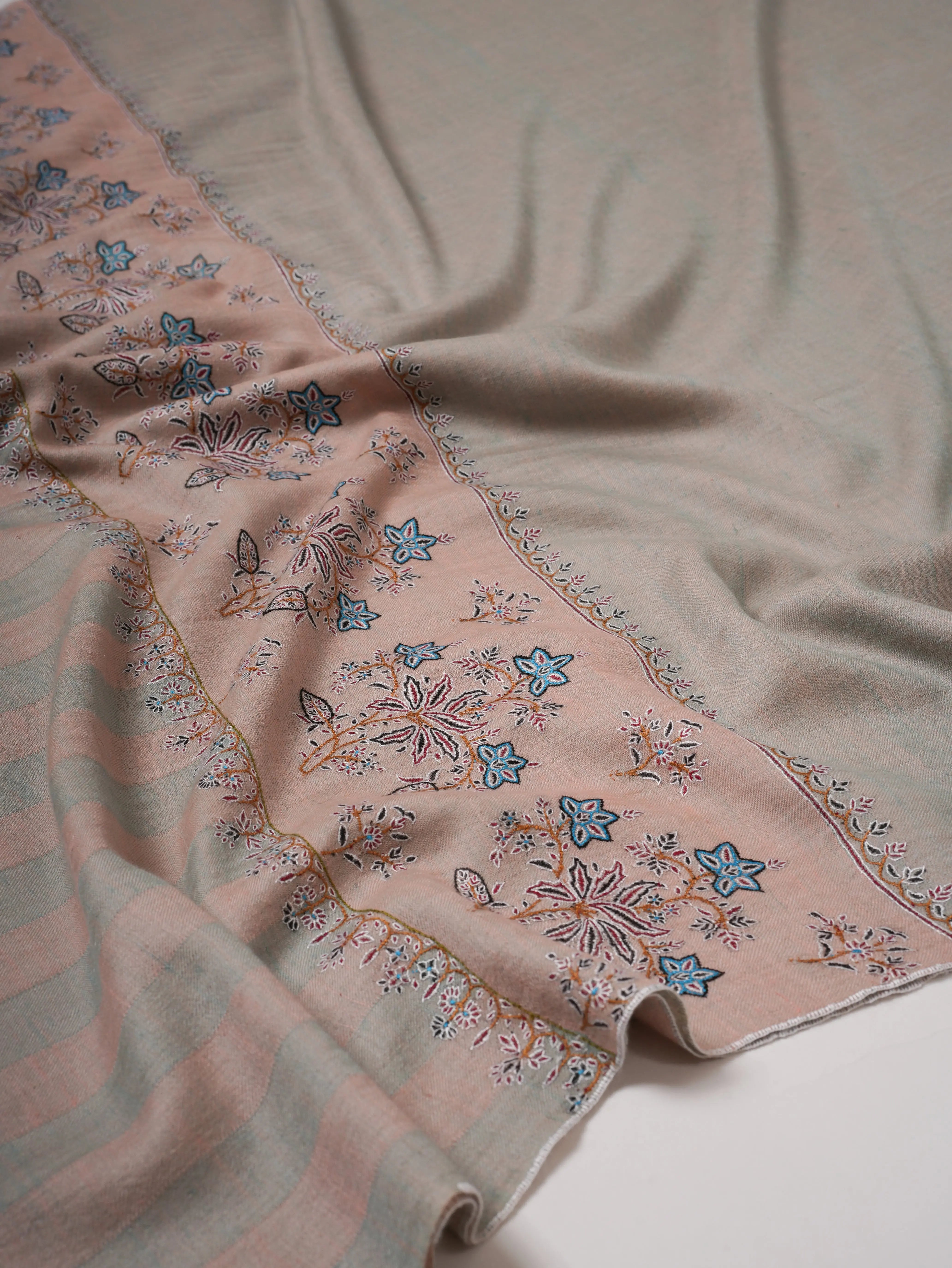 Dual Tone Pashmina Shawl – Hand Embroidered Palla Design Shahkaar