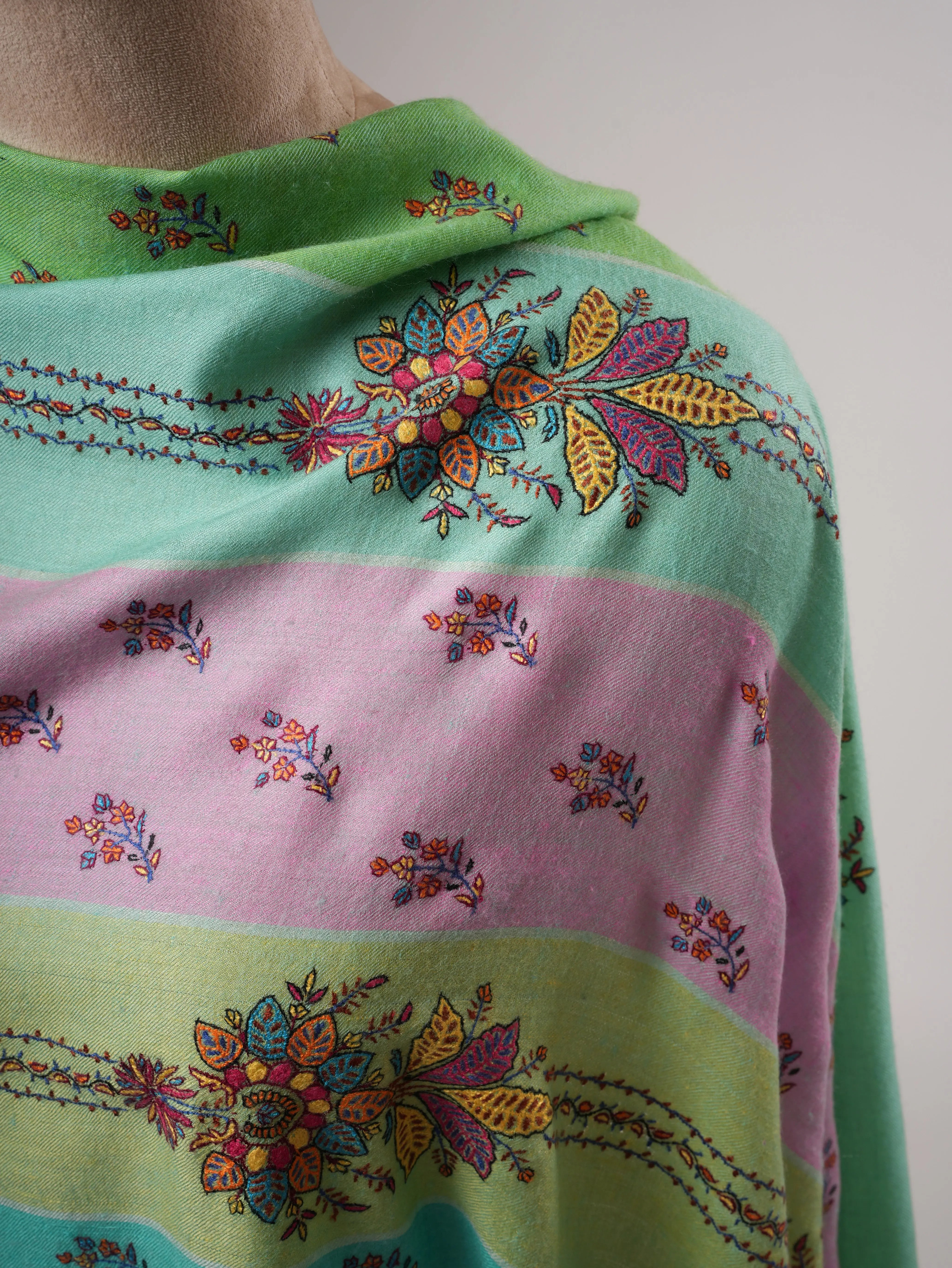 Handwoven Authentic Kashmiri Pashmina Shawl with Hand Embroidery Shahkaar