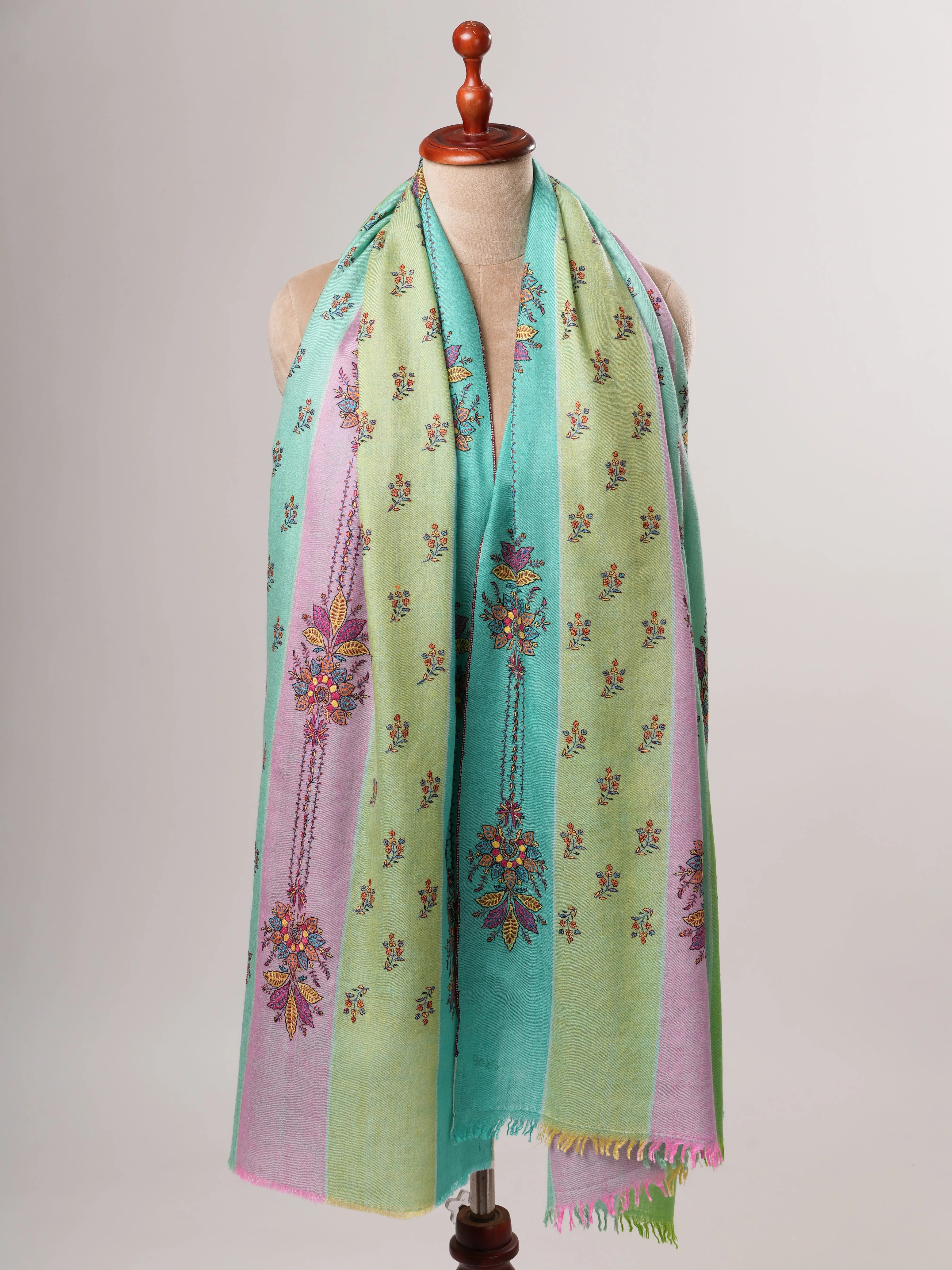 Handwoven Authentic Kashmiri Pashmina Shawl with Hand Embroidery Shahkaar