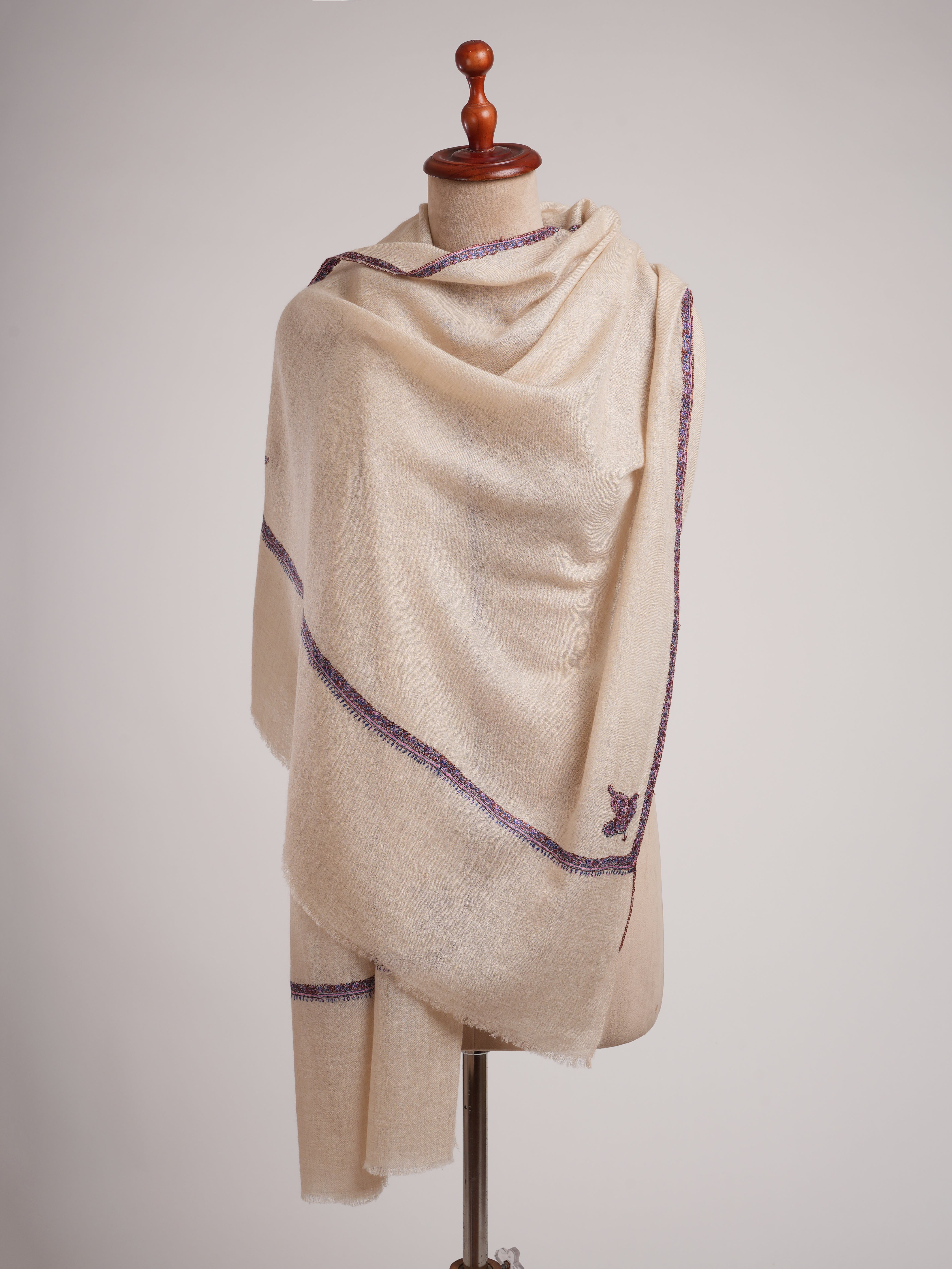 Off white Baildar Motif Sozni Needlework Cashmere Wrap