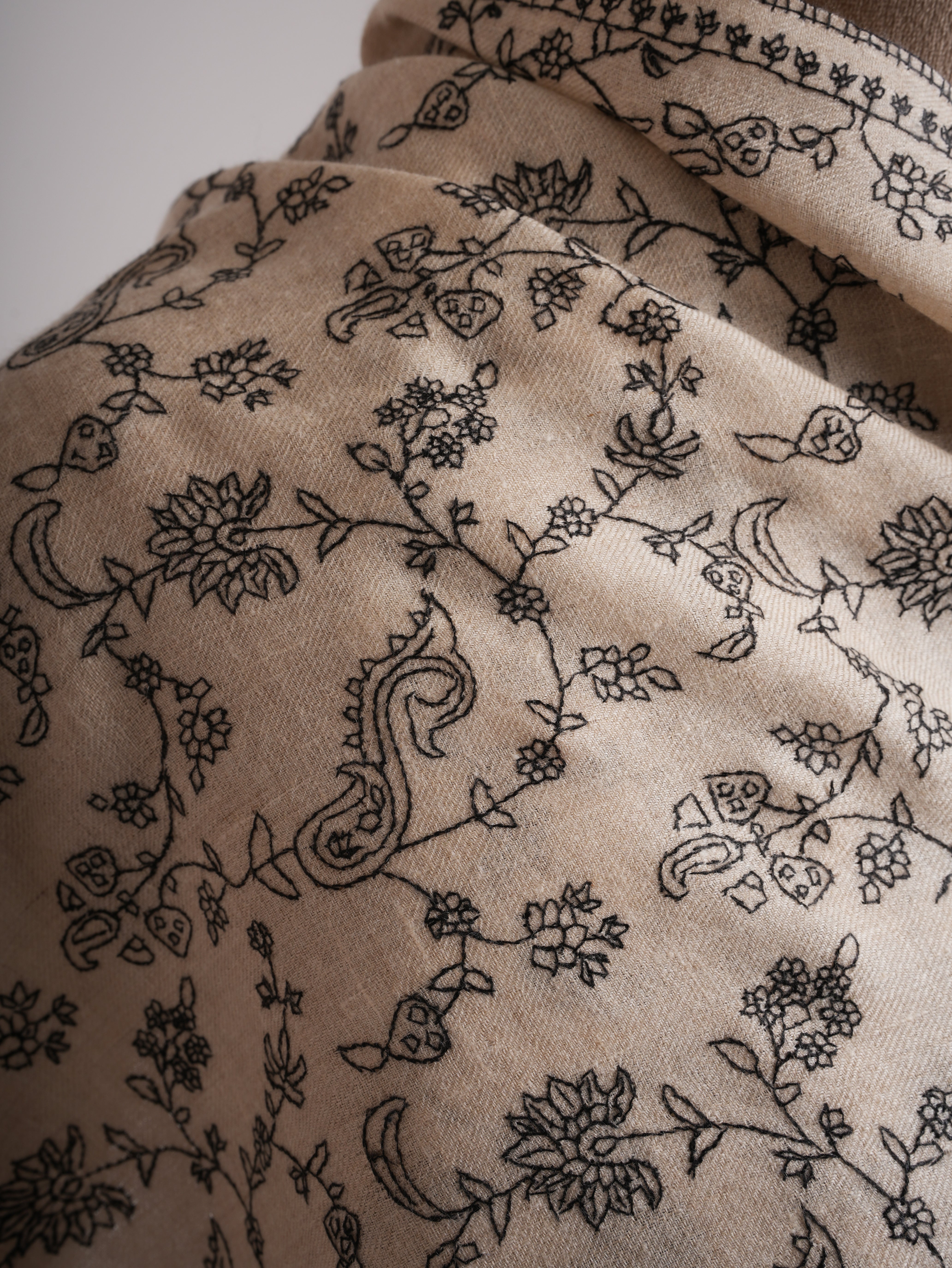 Off white Hand embroidered Jalldar Cashmere Stole