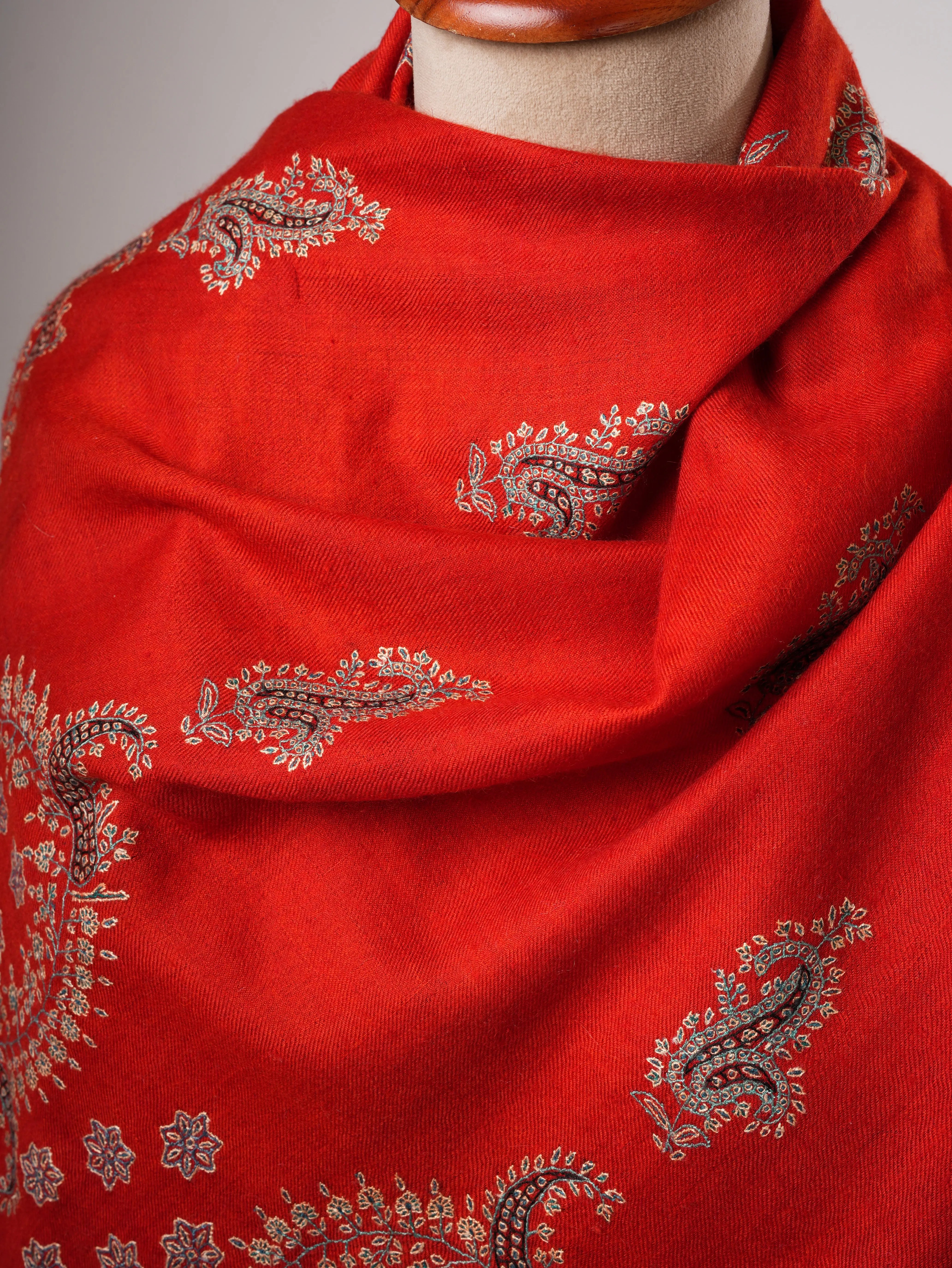 Palla Sozni Embroidered Kashmiri Pashmina Shawl – Handwoven Luxury Shahkaar