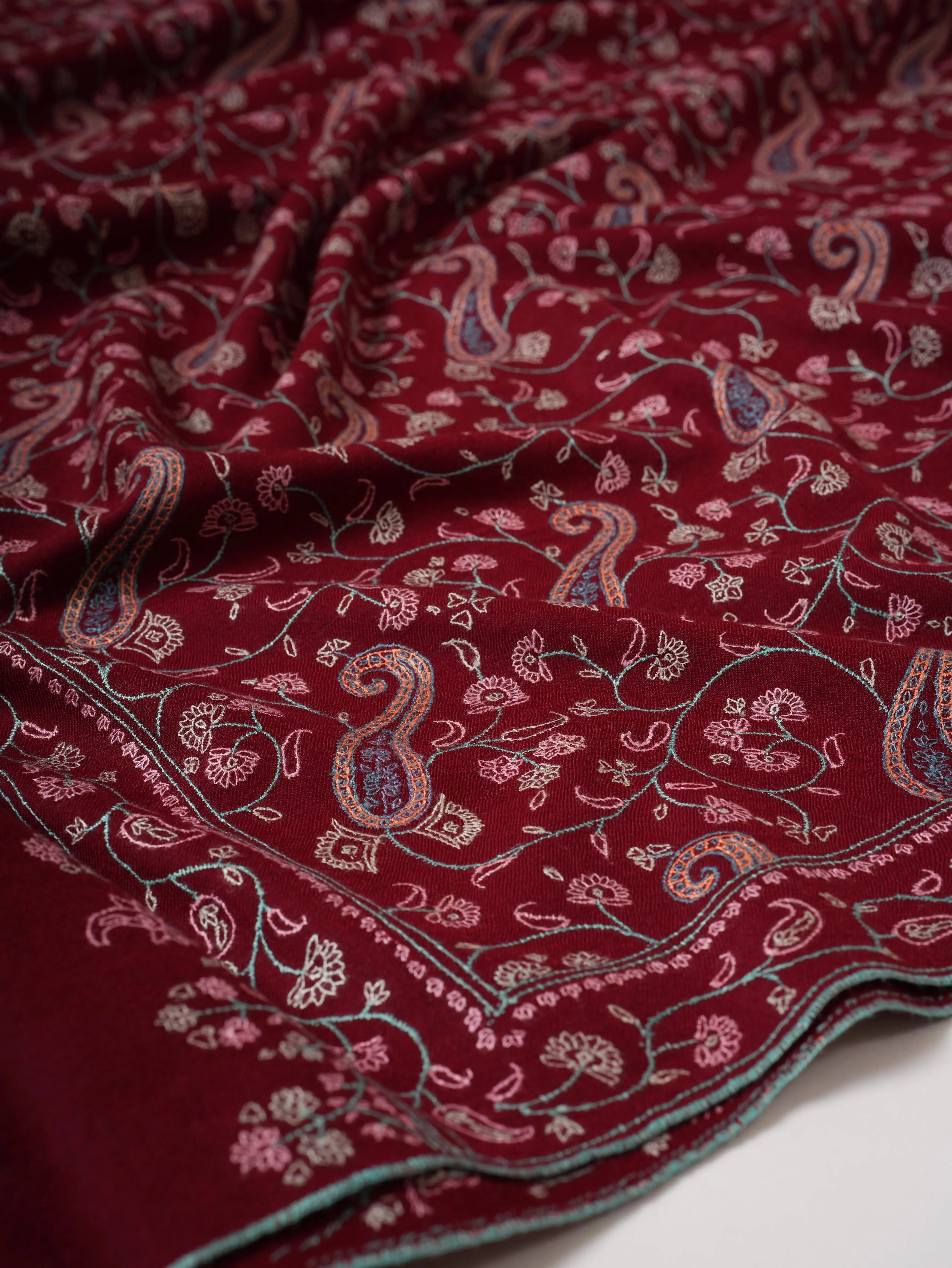 Maroon Kashmiri Pashmina Shawl with Sozni Paisley Embroidery Shahkaar