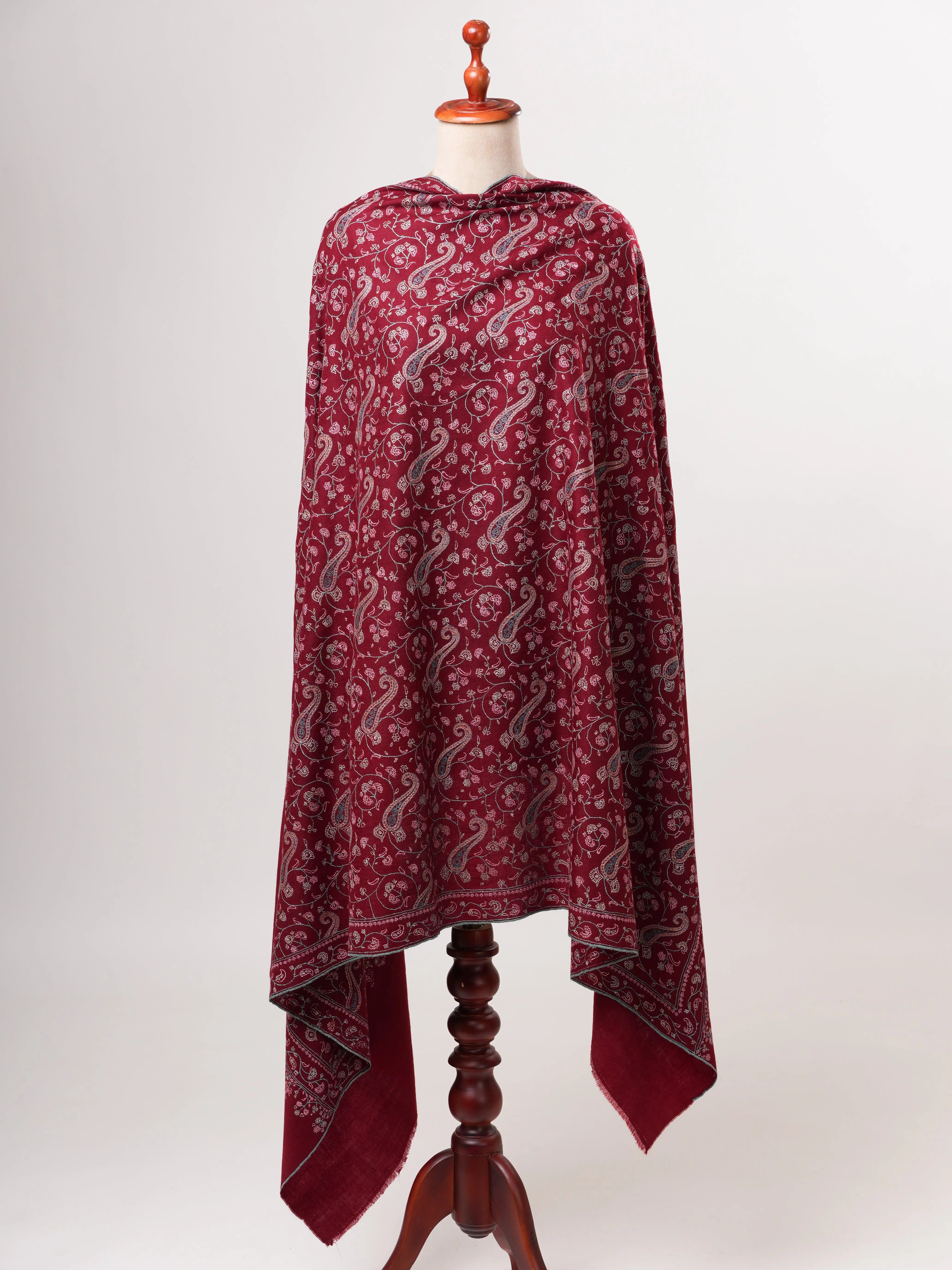 Maroon Kashmiri Pashmina Shawl with Sozni Paisley Embroidery Shahkaar