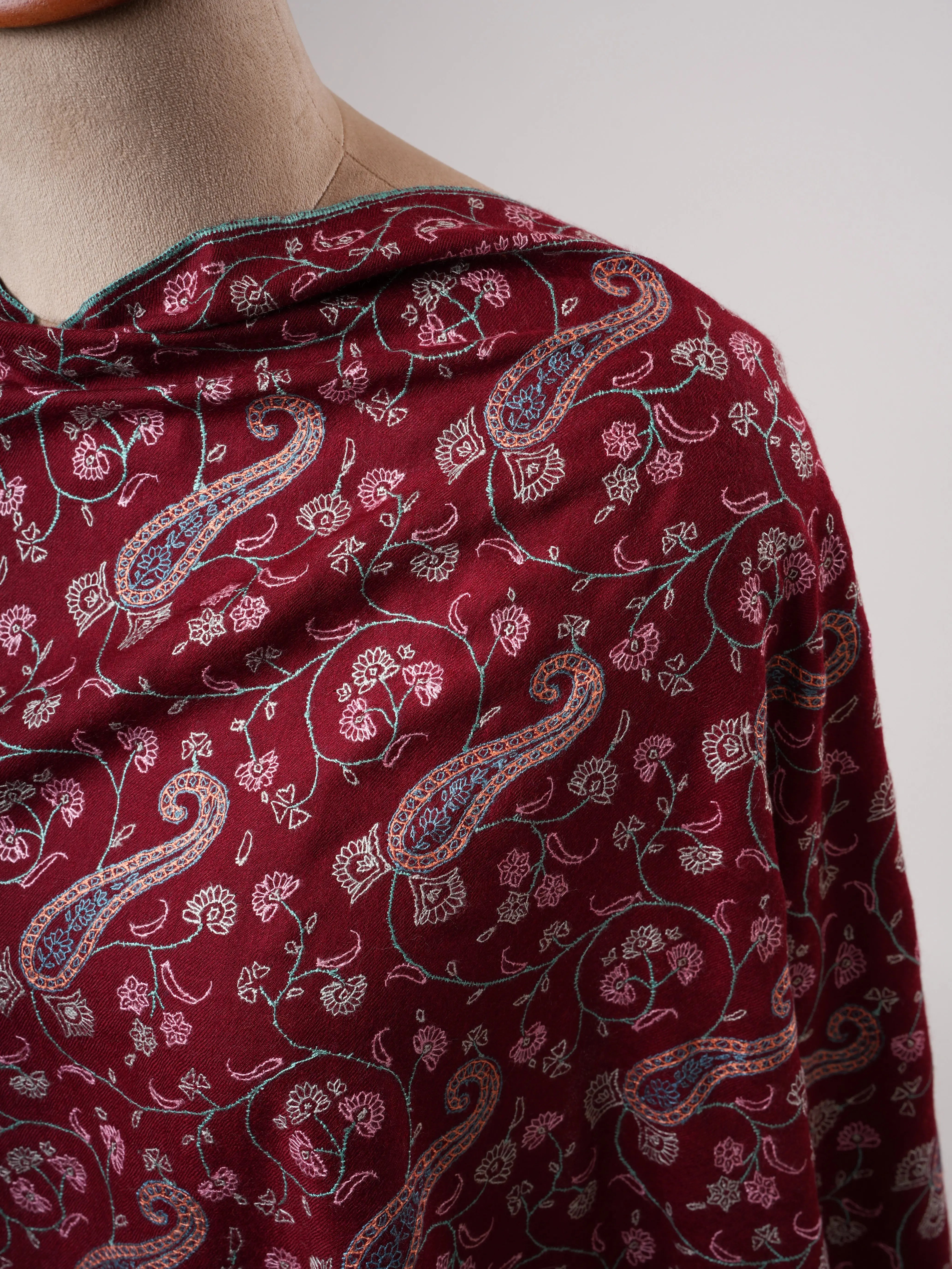 Maroon Kashmiri Pashmina Shawl with Sozni Paisley Embroidery Shahkaar