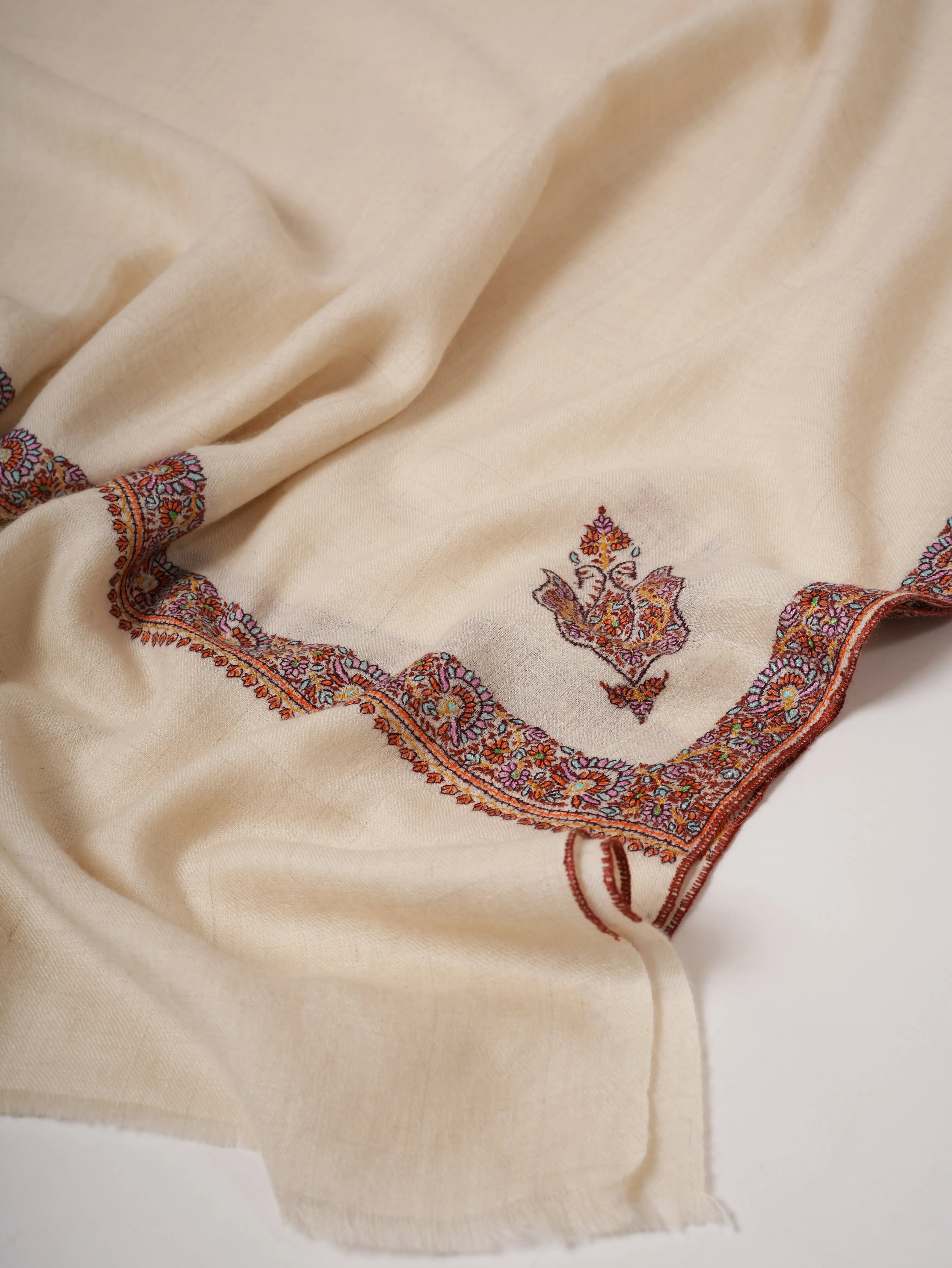 Ivory Hashia Embroidered Kashmiri Pashmina Shawl – Elegant  Timeless Wrap Shahkaar