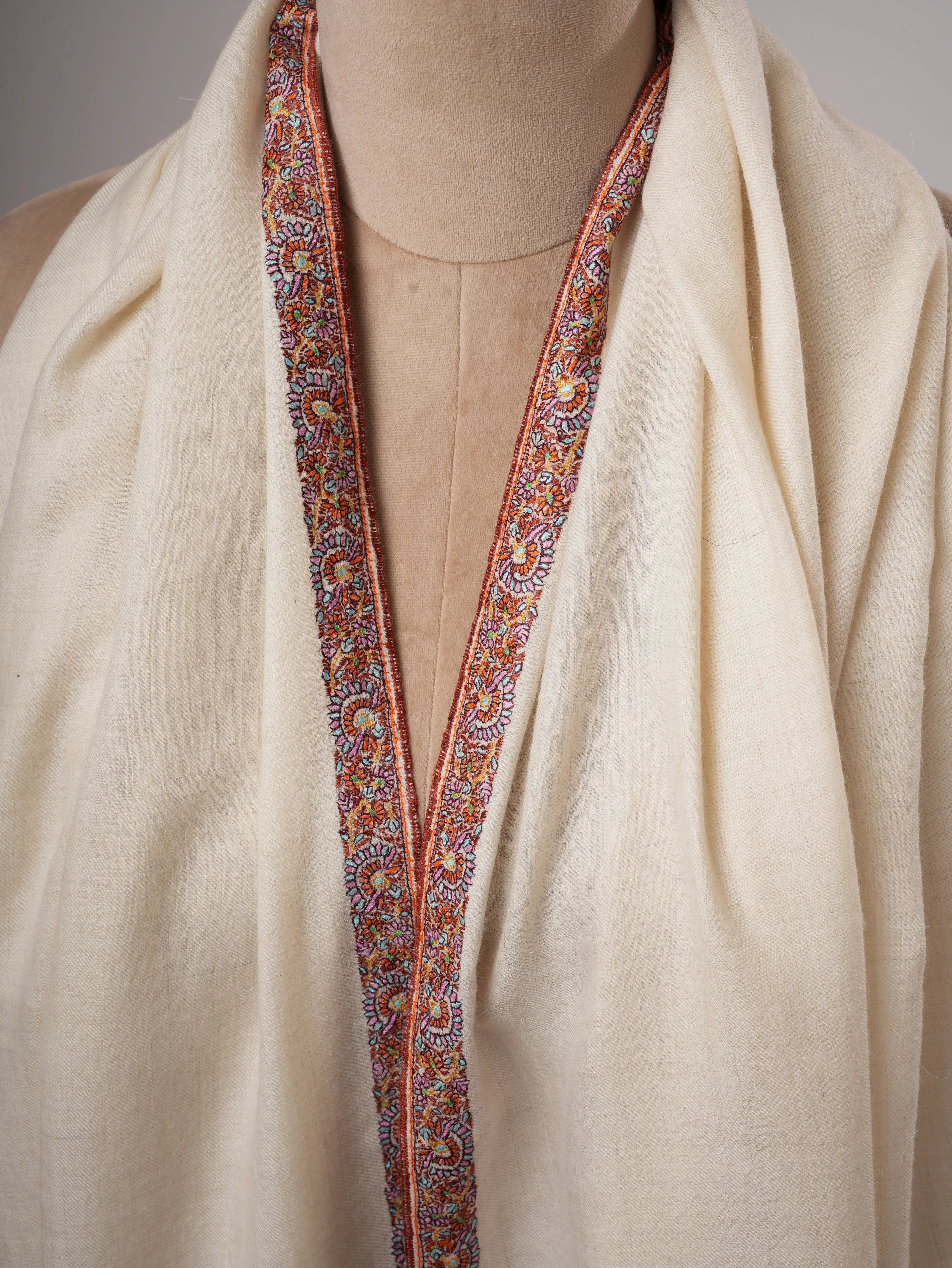 Ivory Hashia Embroidered Kashmiri Pashmina Shawl – Elegant  Timeless Wrap Shahkaar