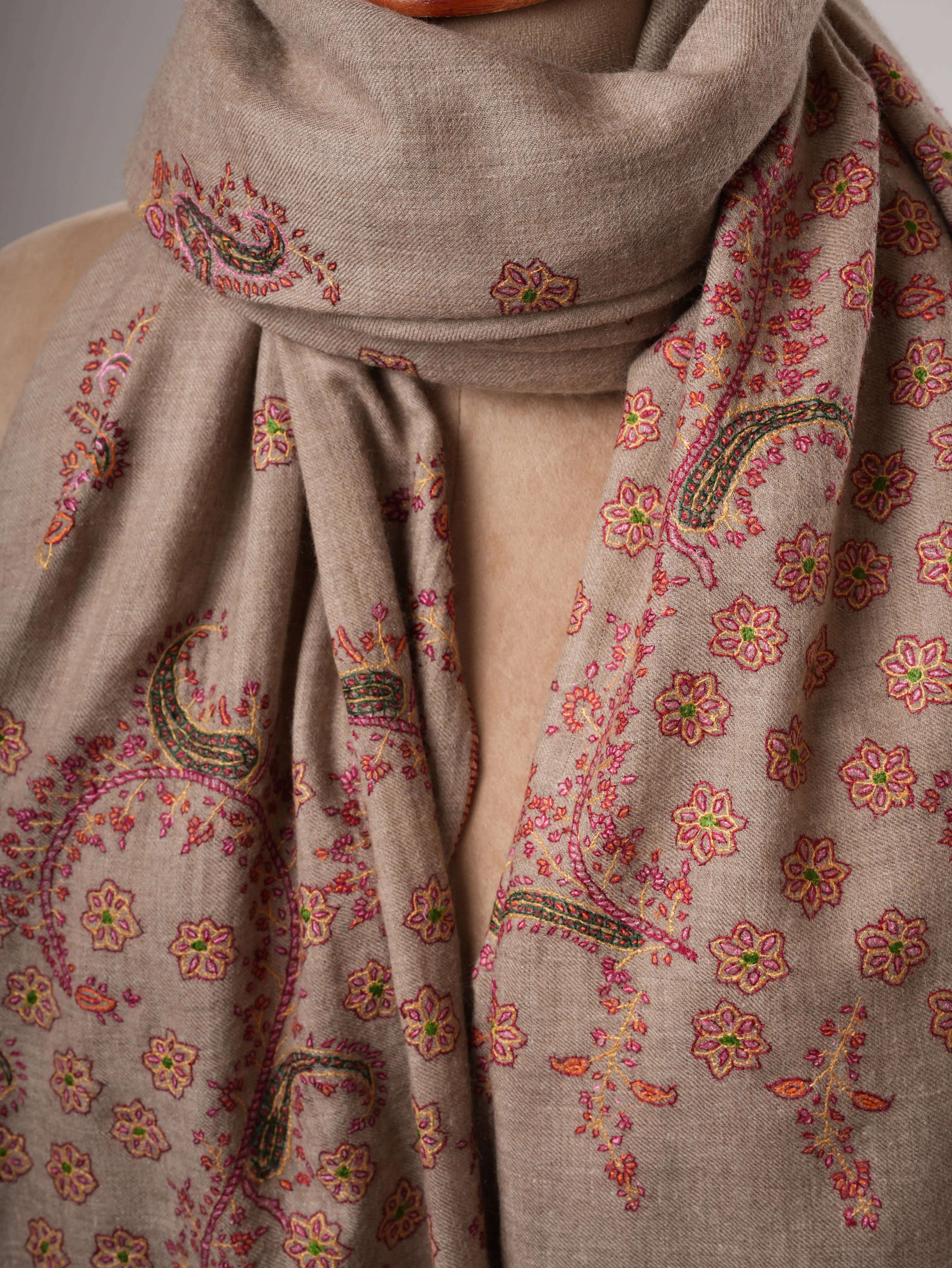 Grey Pashmina Shawl – Handwoven with Sozni Embroidery Shahkaar