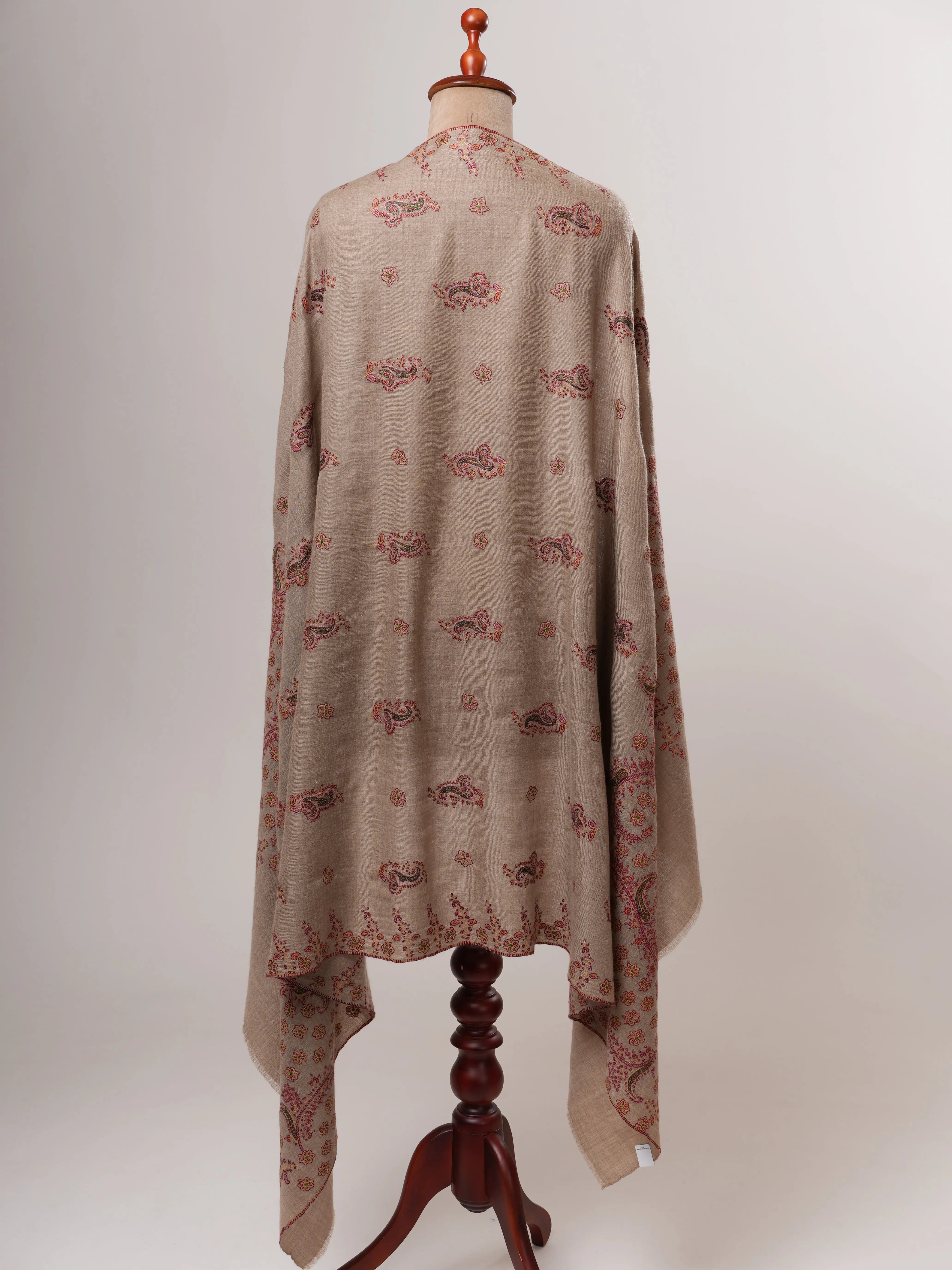 Grey Pashmina Shawl – Handwoven with Sozni Embroidery Shahkaar