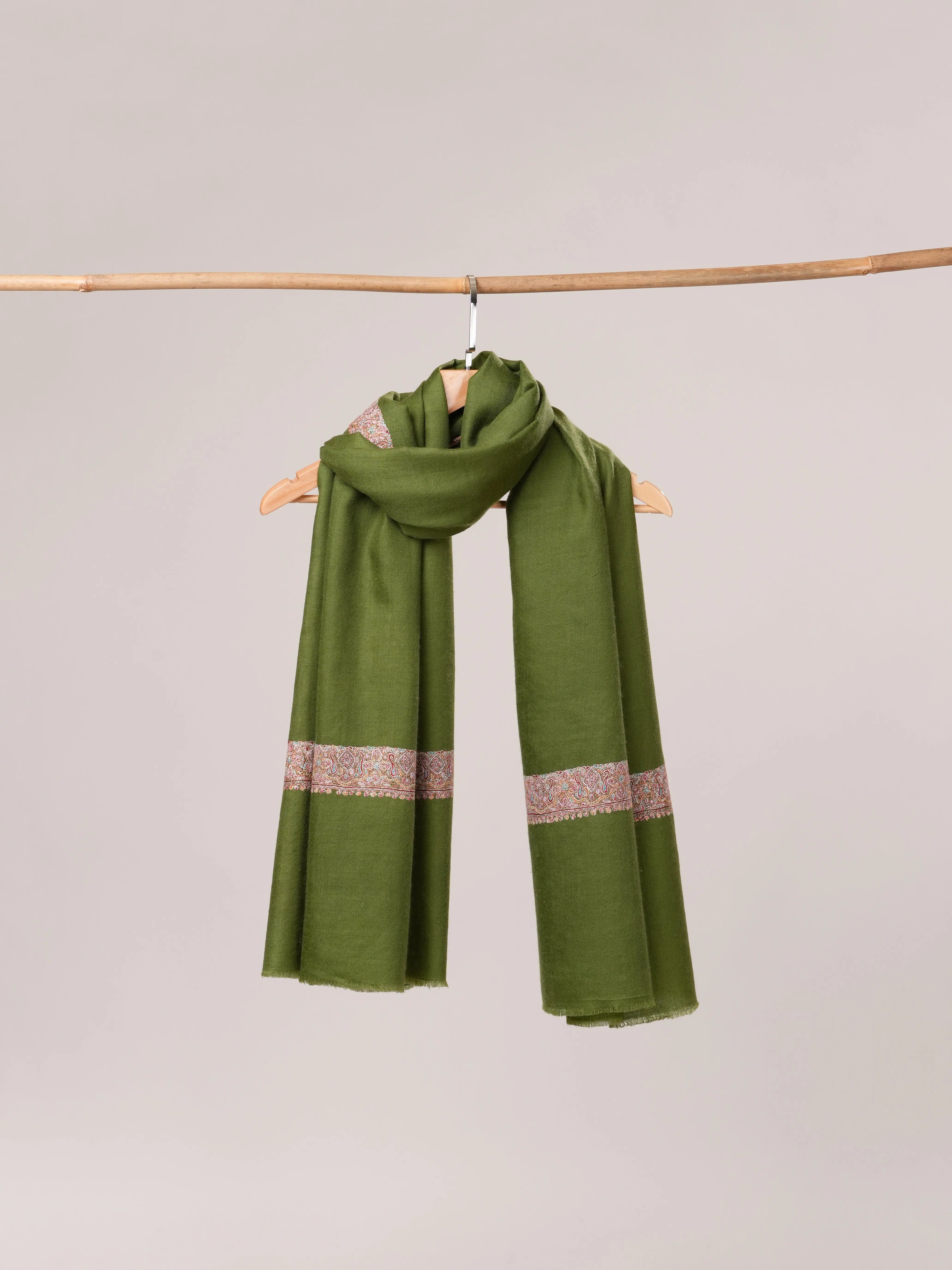 Classic Neemdaur Hand Embroidered Pure Pashmina Shawl Shahkaar.com