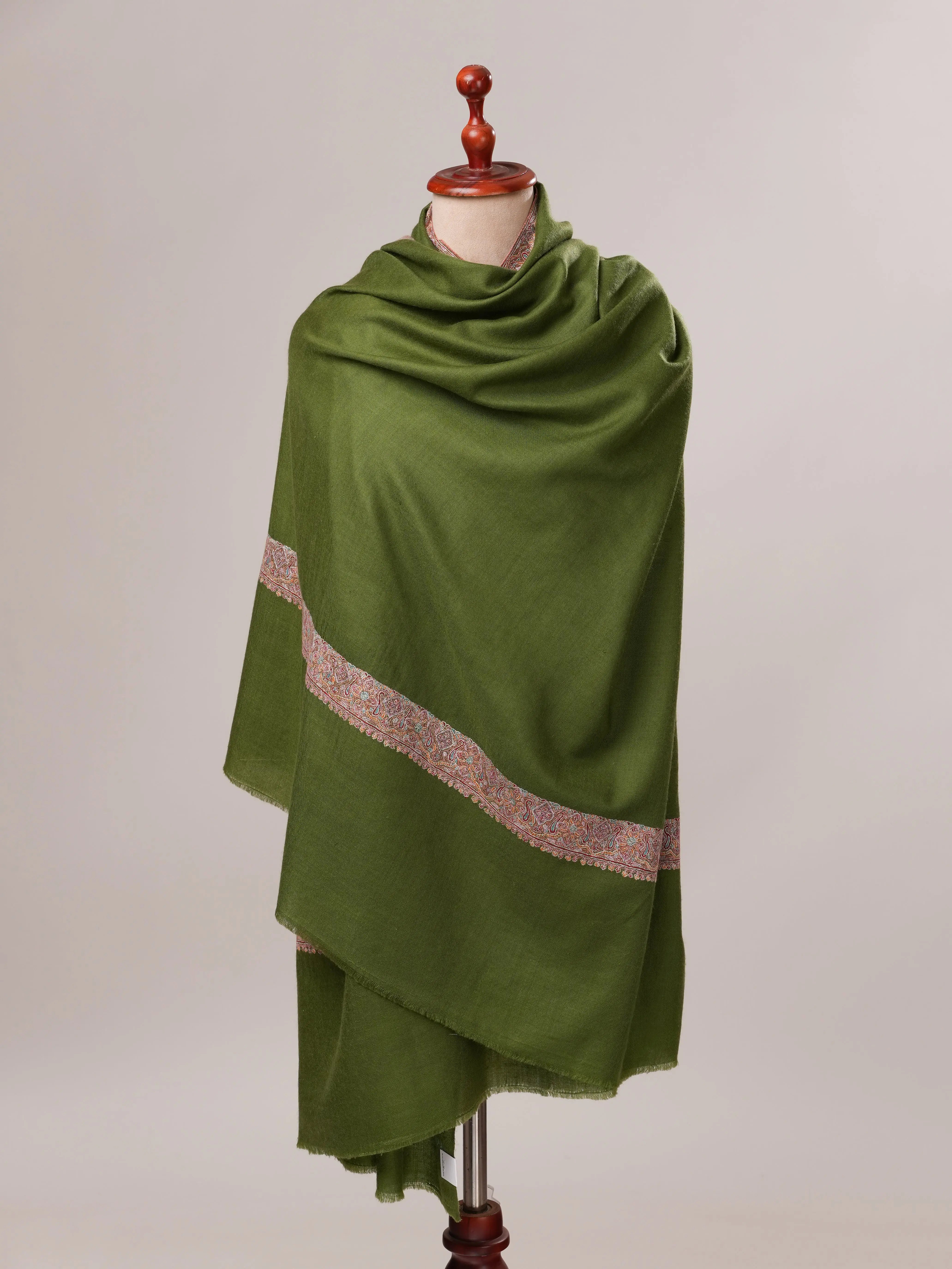 Classic Neemdaur Hand Embroidered Pure Pashmina Shawl Shahkaar.com