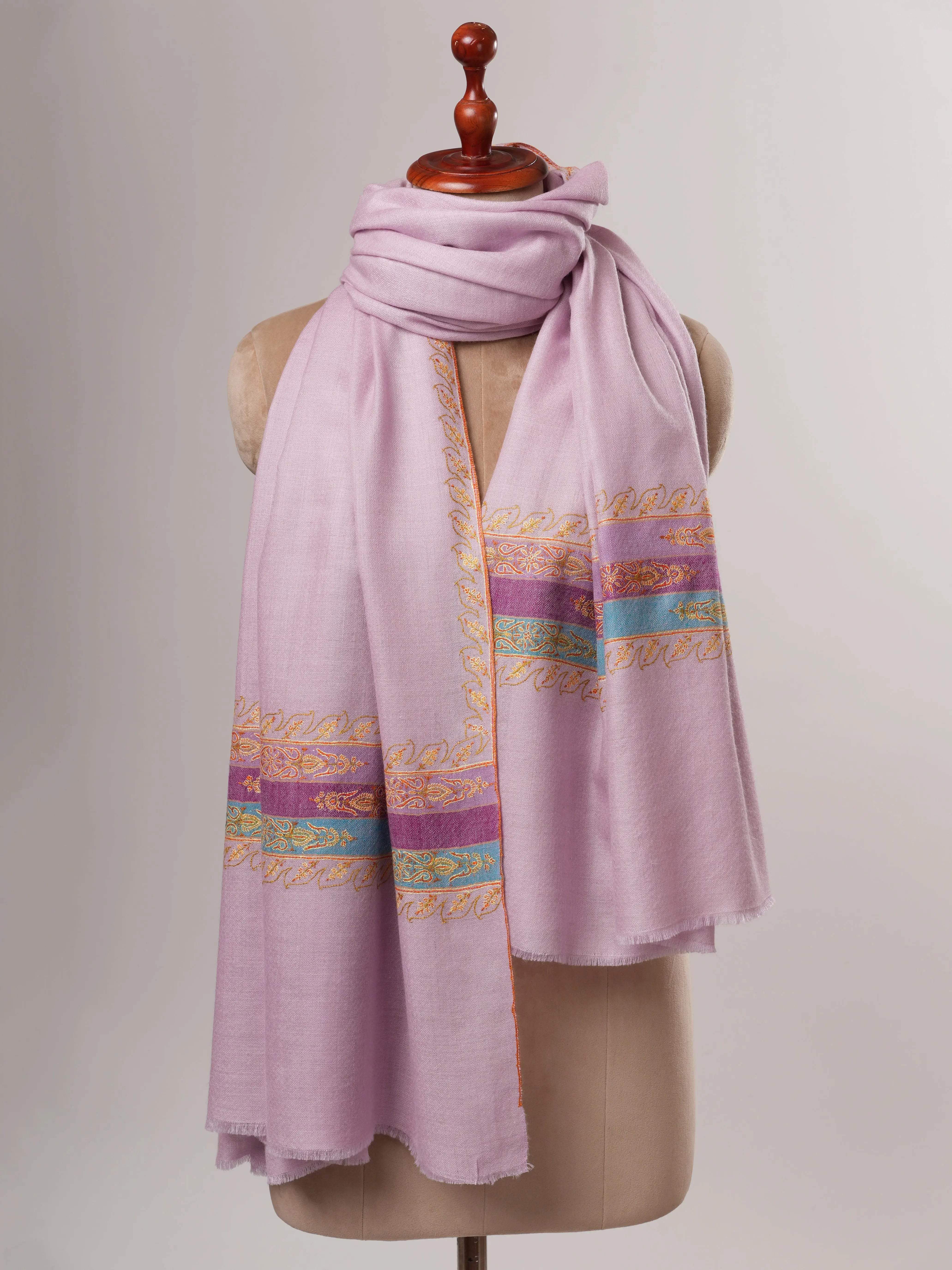 Lavender Pashmina Shawl – Handwoven with Palla Sozni Embroidery Shahkaar