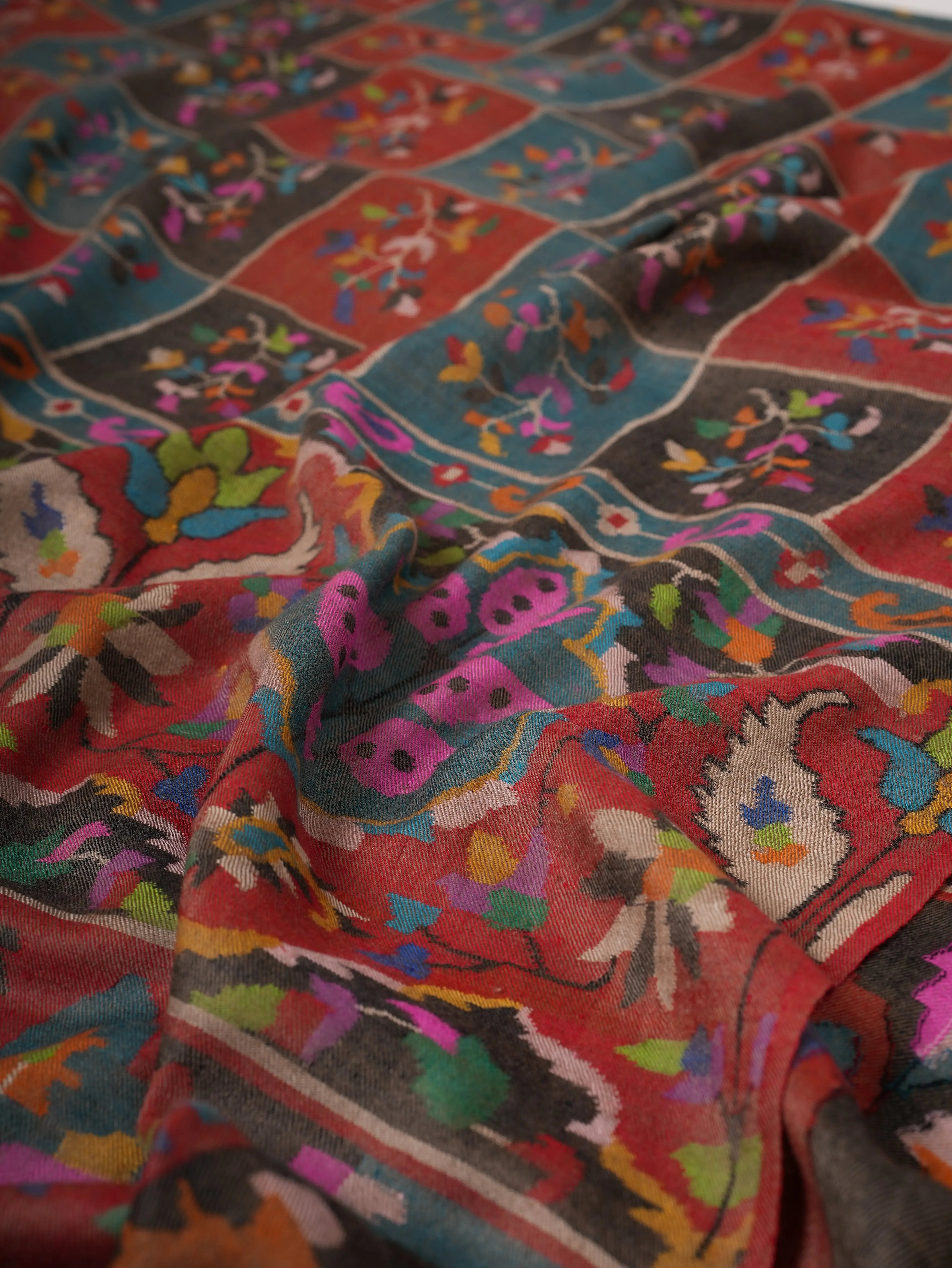 Handloomed Kashmiri Pure Kani Pashmina Shawl Shahkaar