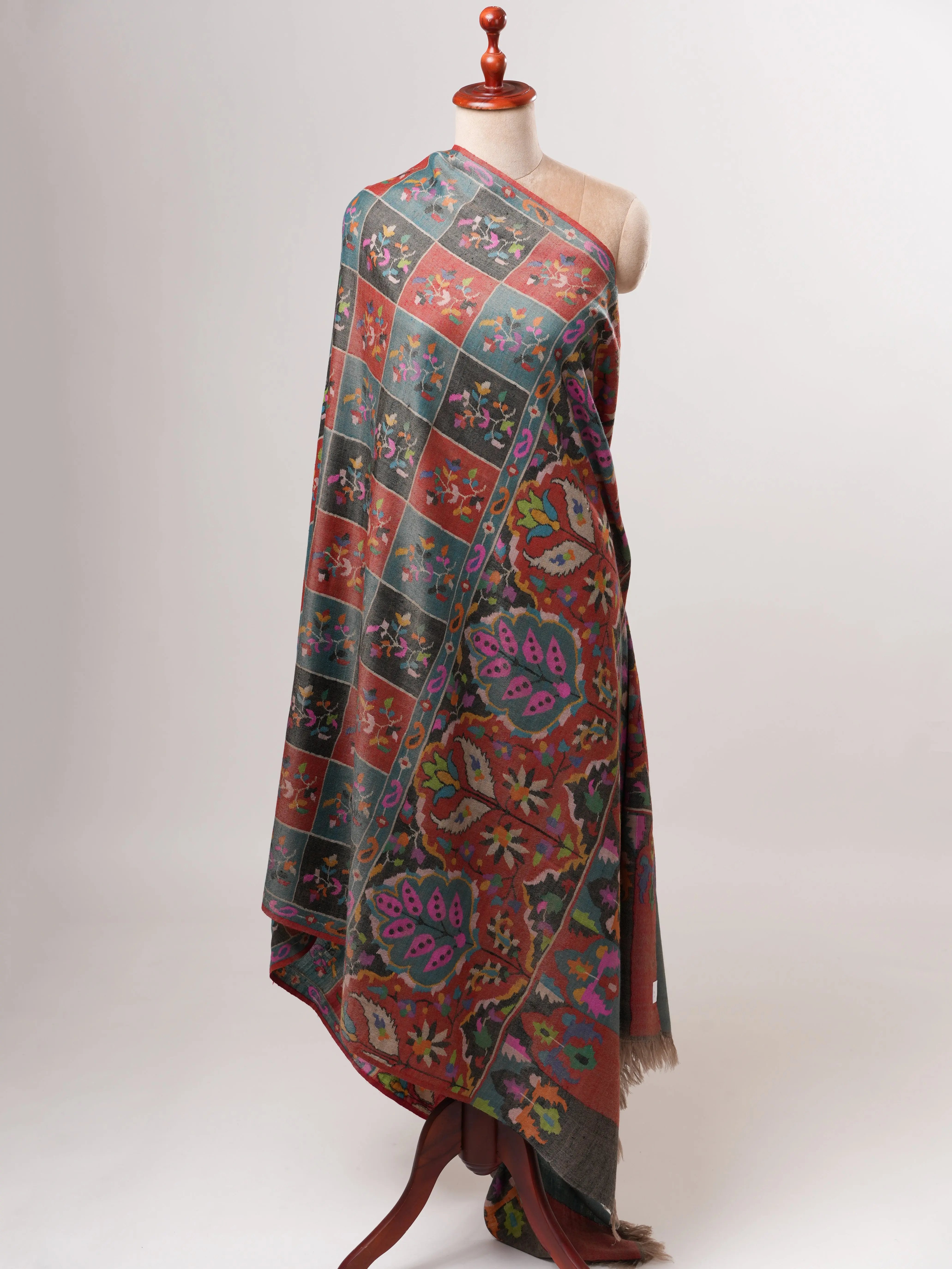 Handloomed Kashmiri Pure Kani Pashmina Shawl Shahkaar